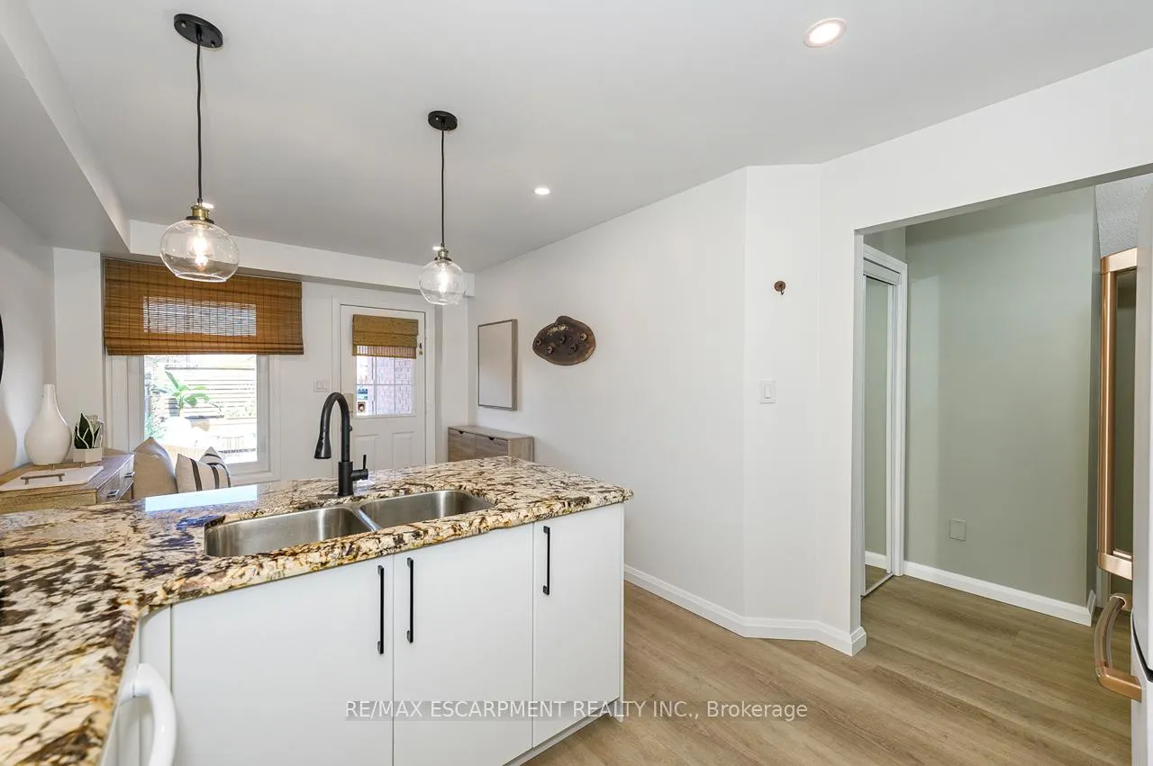Photo 15 of 100 Manley Lane, Milton, Dempsey — HOMEH