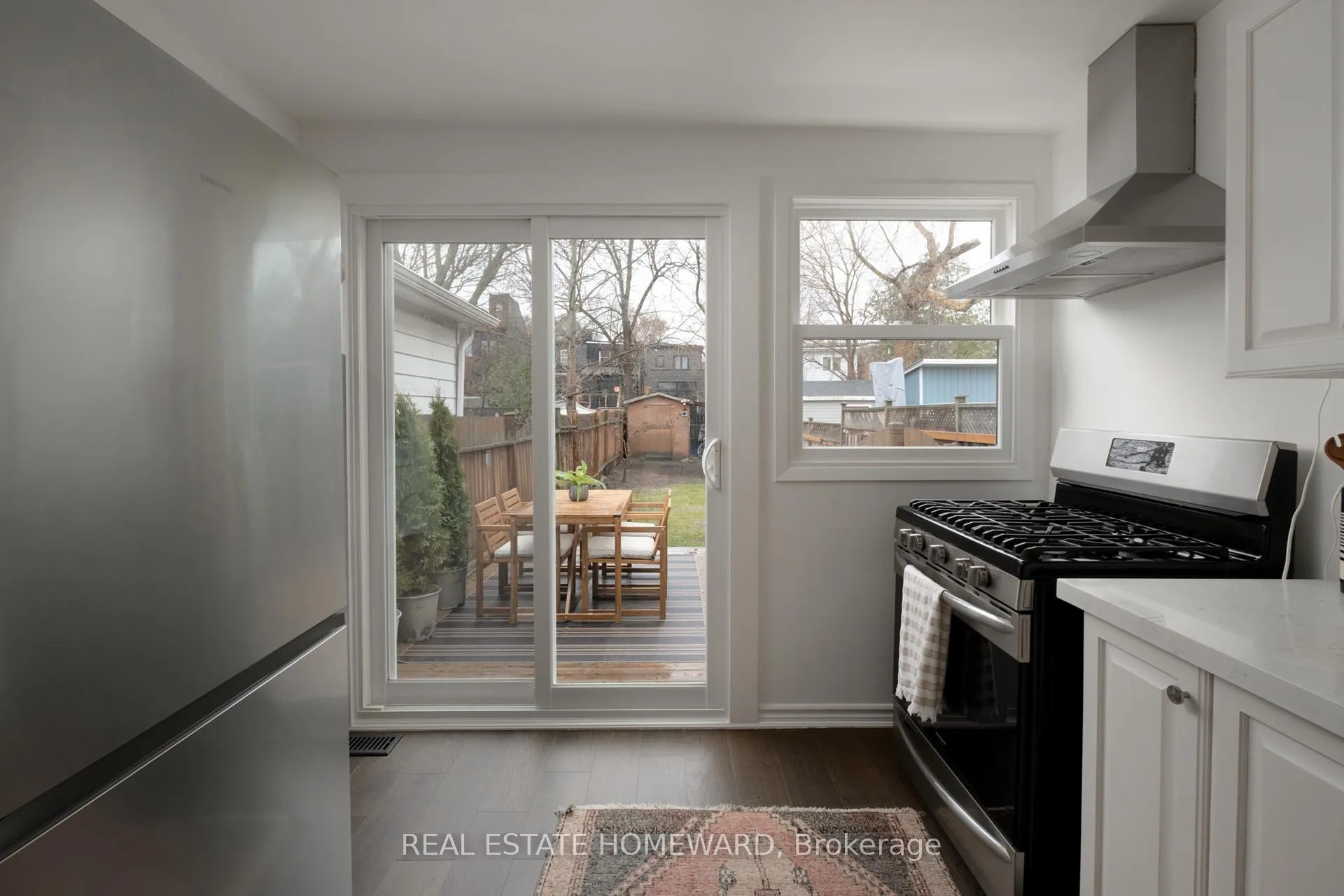 Photo 16 of 146 Gledhill Avenue, Toronto, Woodbine-Lumsden — HOMEH