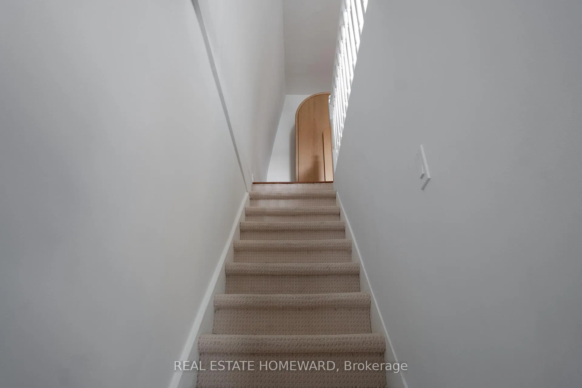 Photo 19 of 146 Gledhill Avenue, Toronto, Woodbine-Lumsden — HOMEH