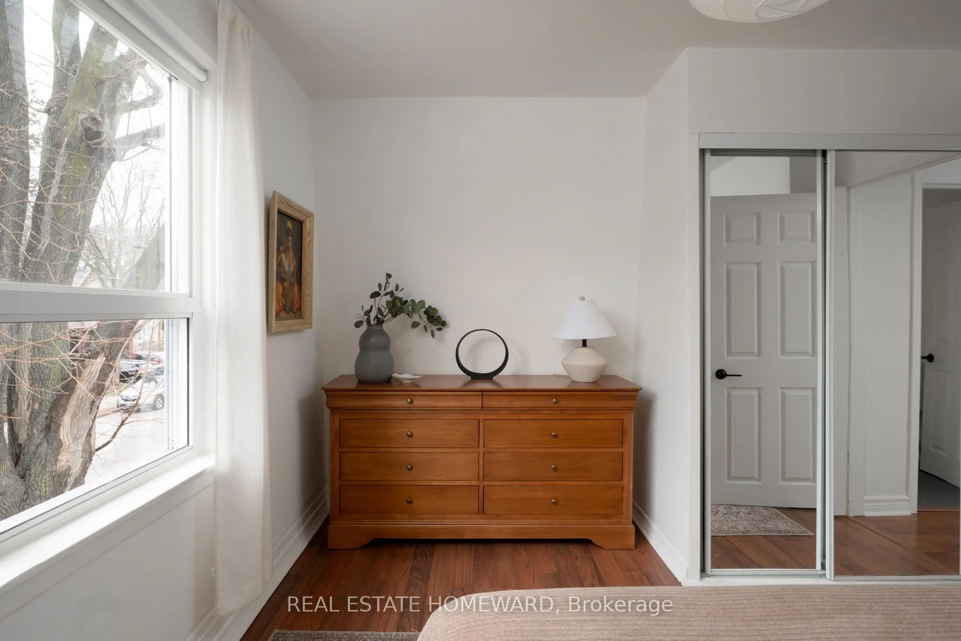 Photo 23 of 146 Gledhill Avenue, Toronto, Woodbine-Lumsden — HOMEH