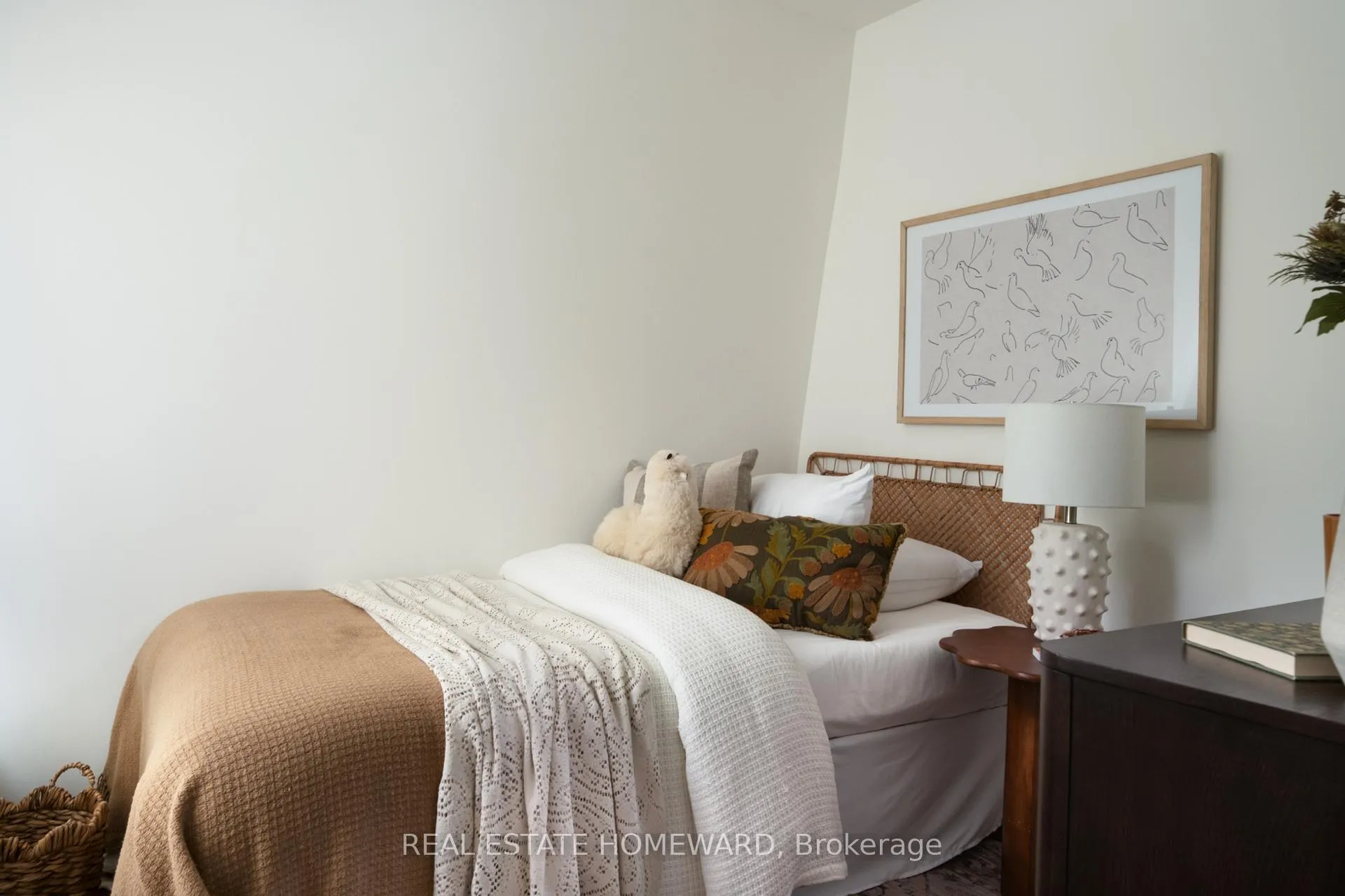 Photo 24 of 146 Gledhill Avenue, Toronto, Woodbine-Lumsden — HOMEH