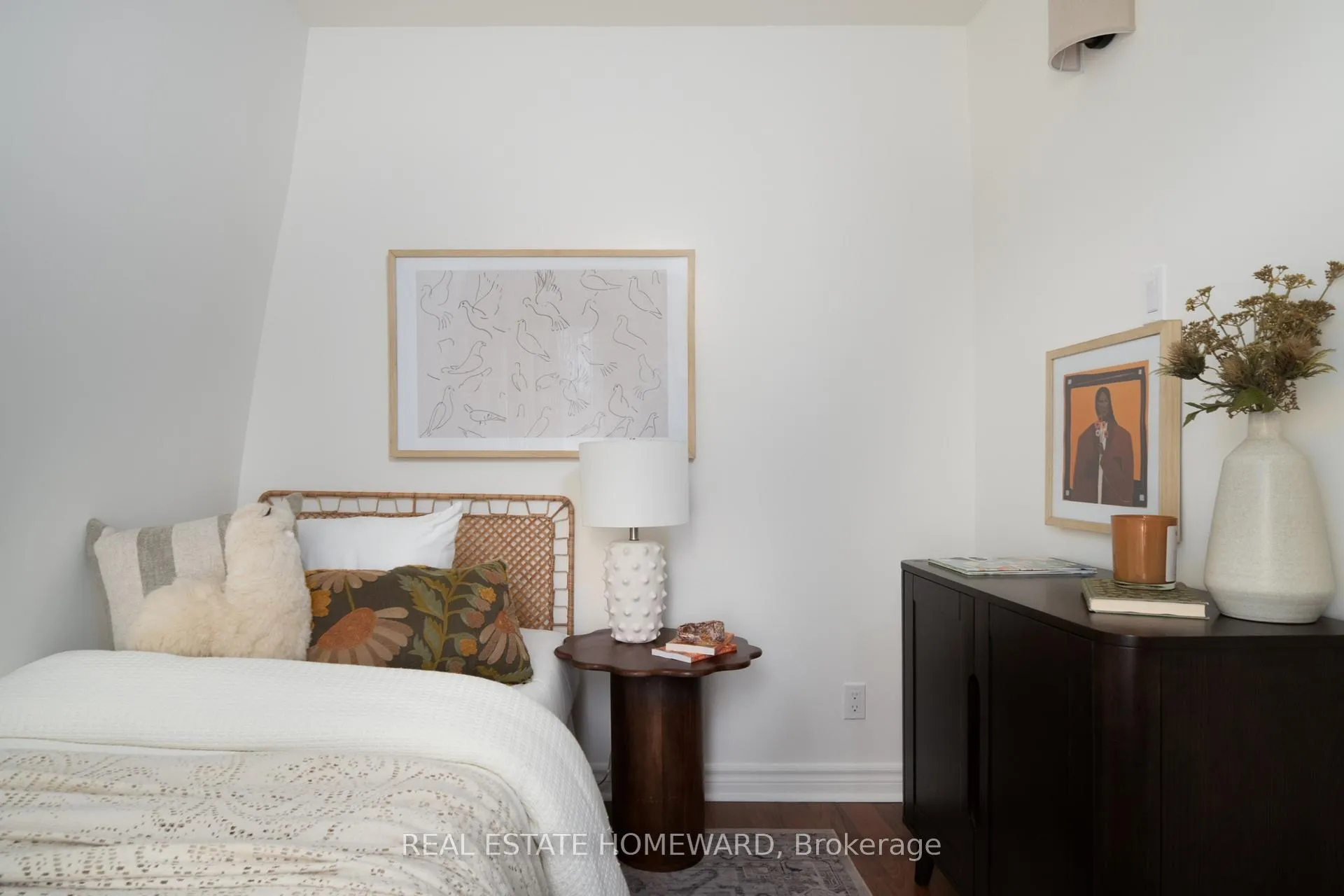 Photo 25 of 146 Gledhill Avenue, Toronto, Woodbine-Lumsden — HOMEH