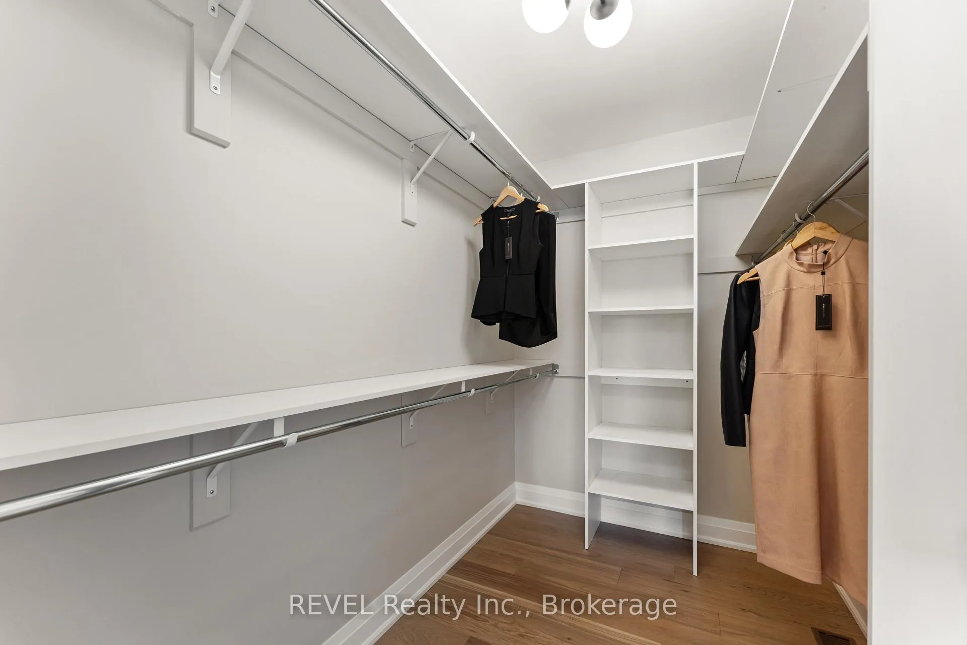 Photo 27 of 1 Elvira Way, Thorold, Rolling Meadows — HOMEH