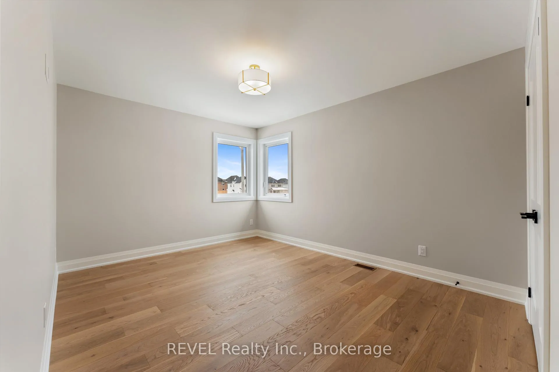 Photo 32 of 1 Elvira Way, Thorold, Rolling Meadows — HOMEH