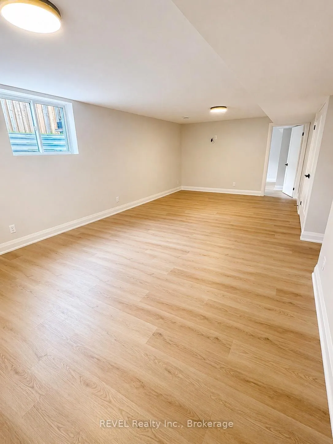Photo 42 of 1 Elvira Way, Thorold, Rolling Meadows — HOMEH