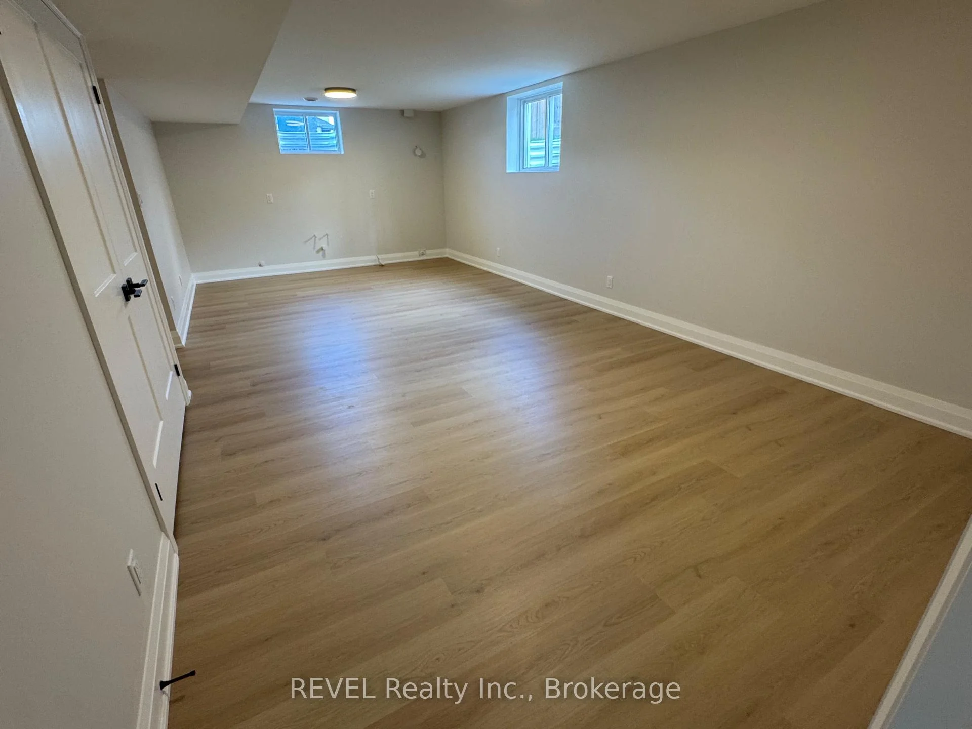 Photo 61 of 1 Elvira Way, Thorold, Rolling Meadows — HOMEH