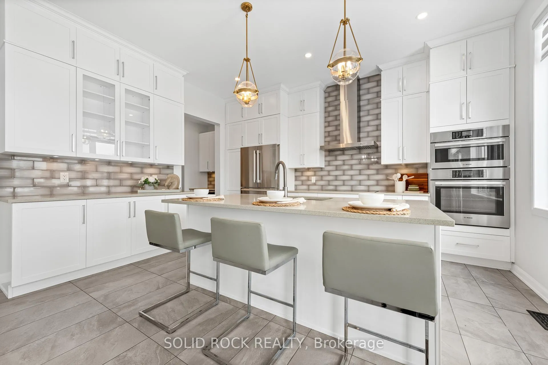 Photo 14 of 42 Conch Way, Ottawa, Mahogany Community — HOMEH