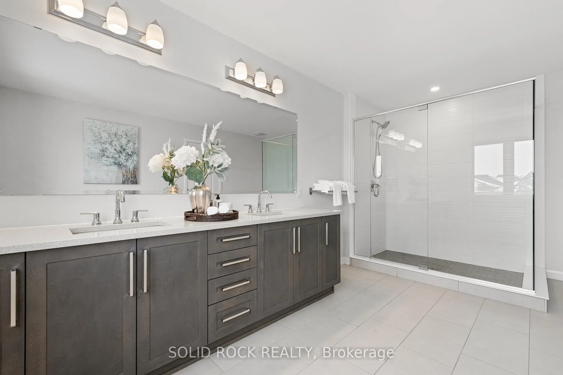 Photo 24 of 42 Conch Way, Ottawa, Mahogany Community — HOMEH