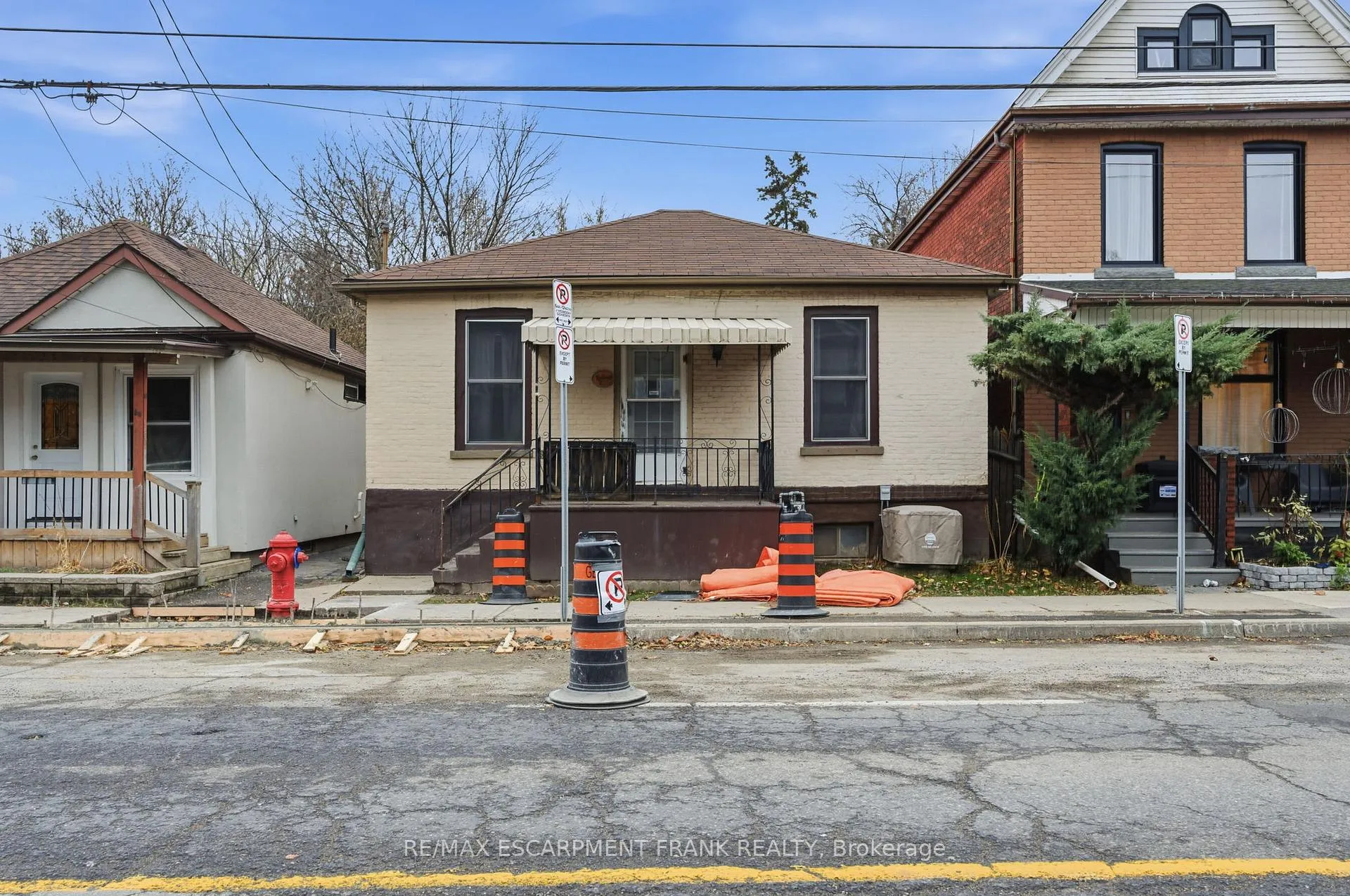 Photo 2 of 42 Burlington Street E, Hamilton, North End — HOMEH