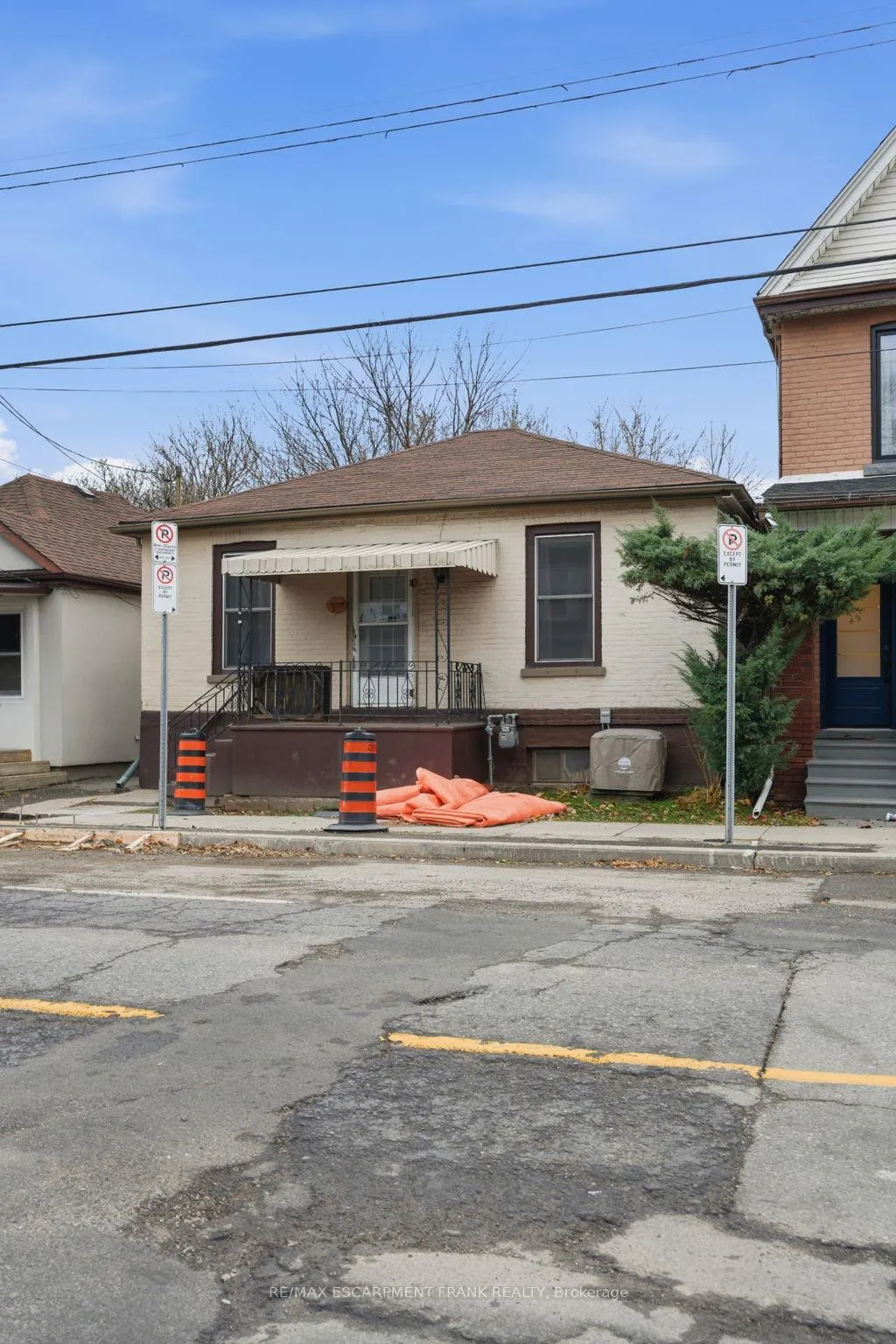 Photo 5 of 42 Burlington Street E, Hamilton, North End — HOMEH