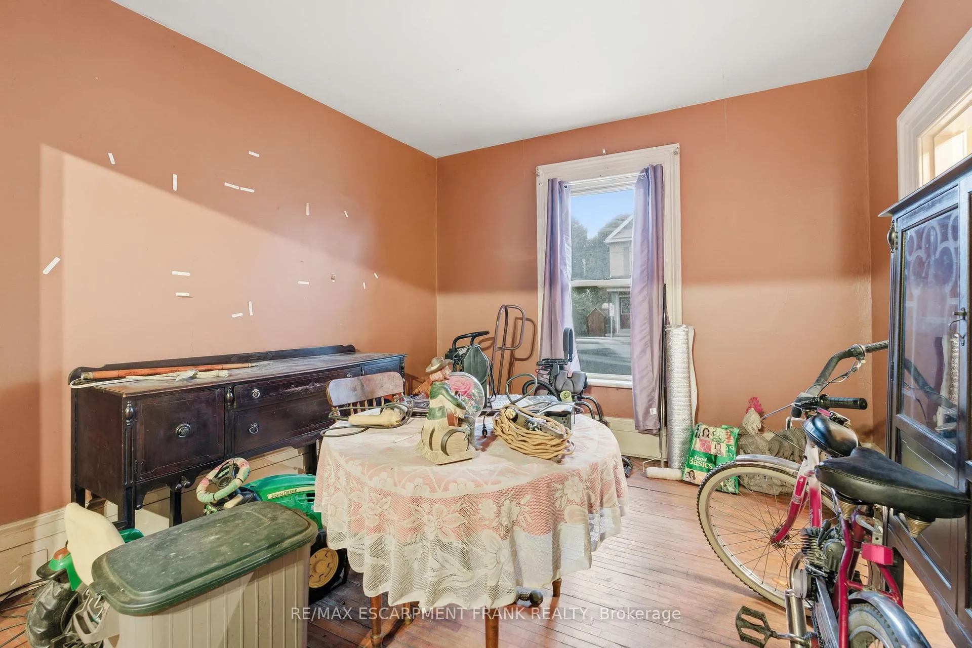 Photo 14 of 42 Burlington Street E, Hamilton, North End — HOMEH