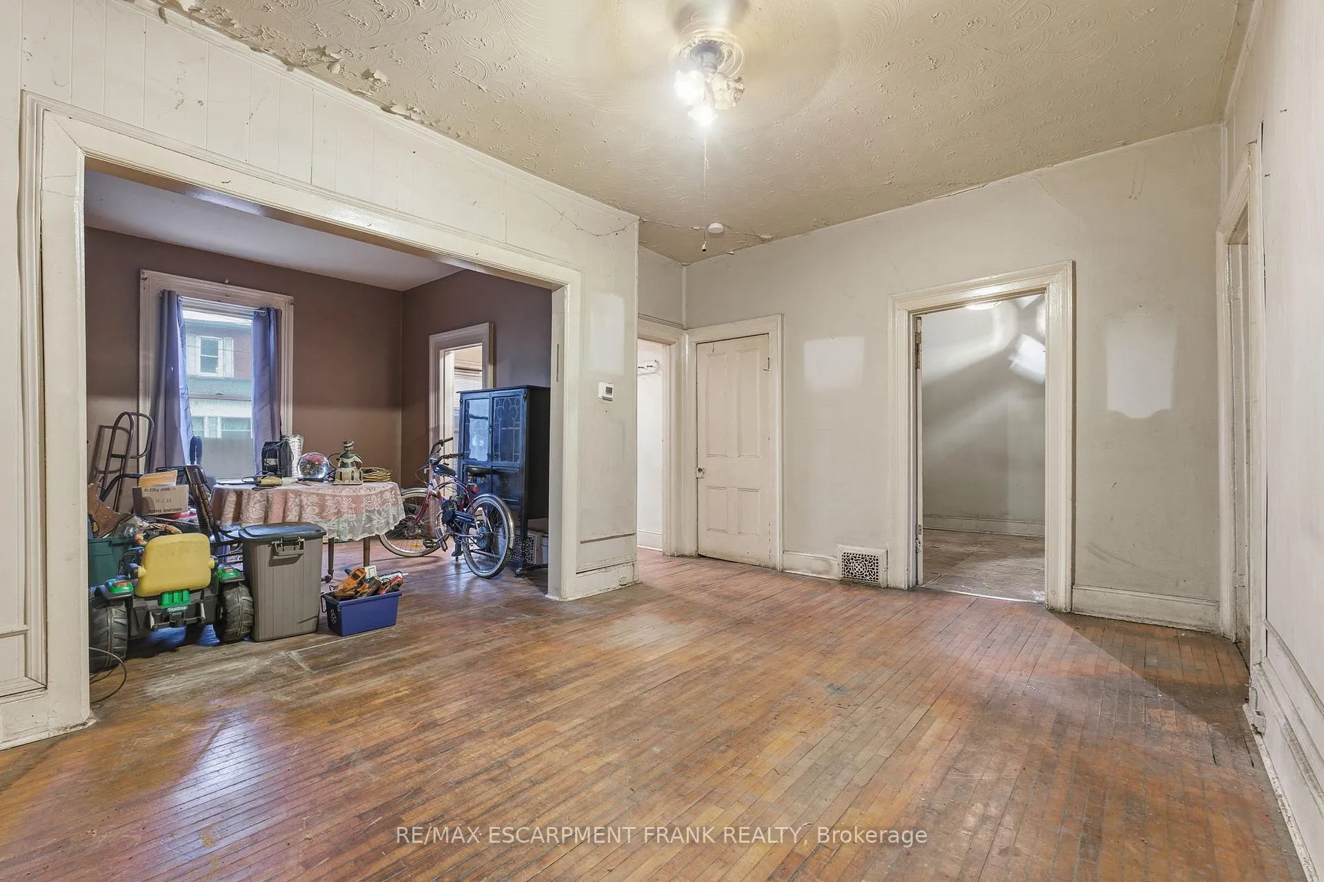 Photo 15 of 42 Burlington Street E, Hamilton, North End — HOMEH
