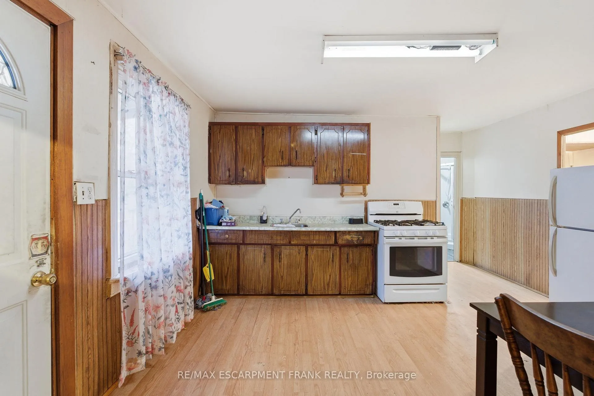 Photo 22 of 42 Burlington Street E, Hamilton, North End — HOMEH