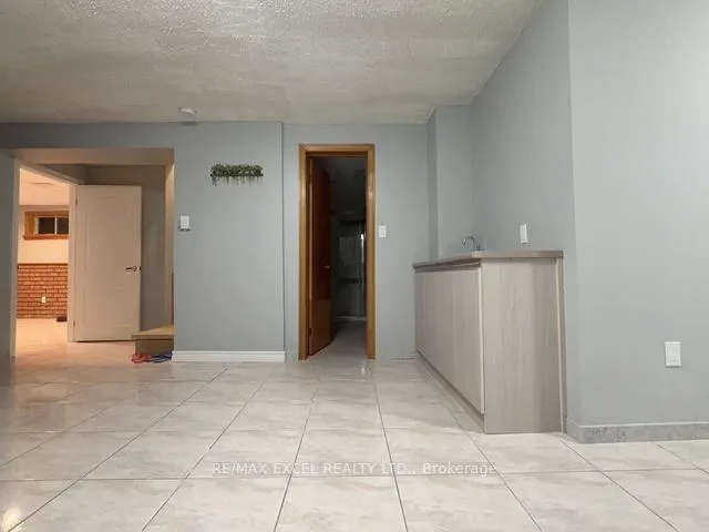 Photo 5 of 25 Smithy Street, Markham, Raymerville — HOMEH