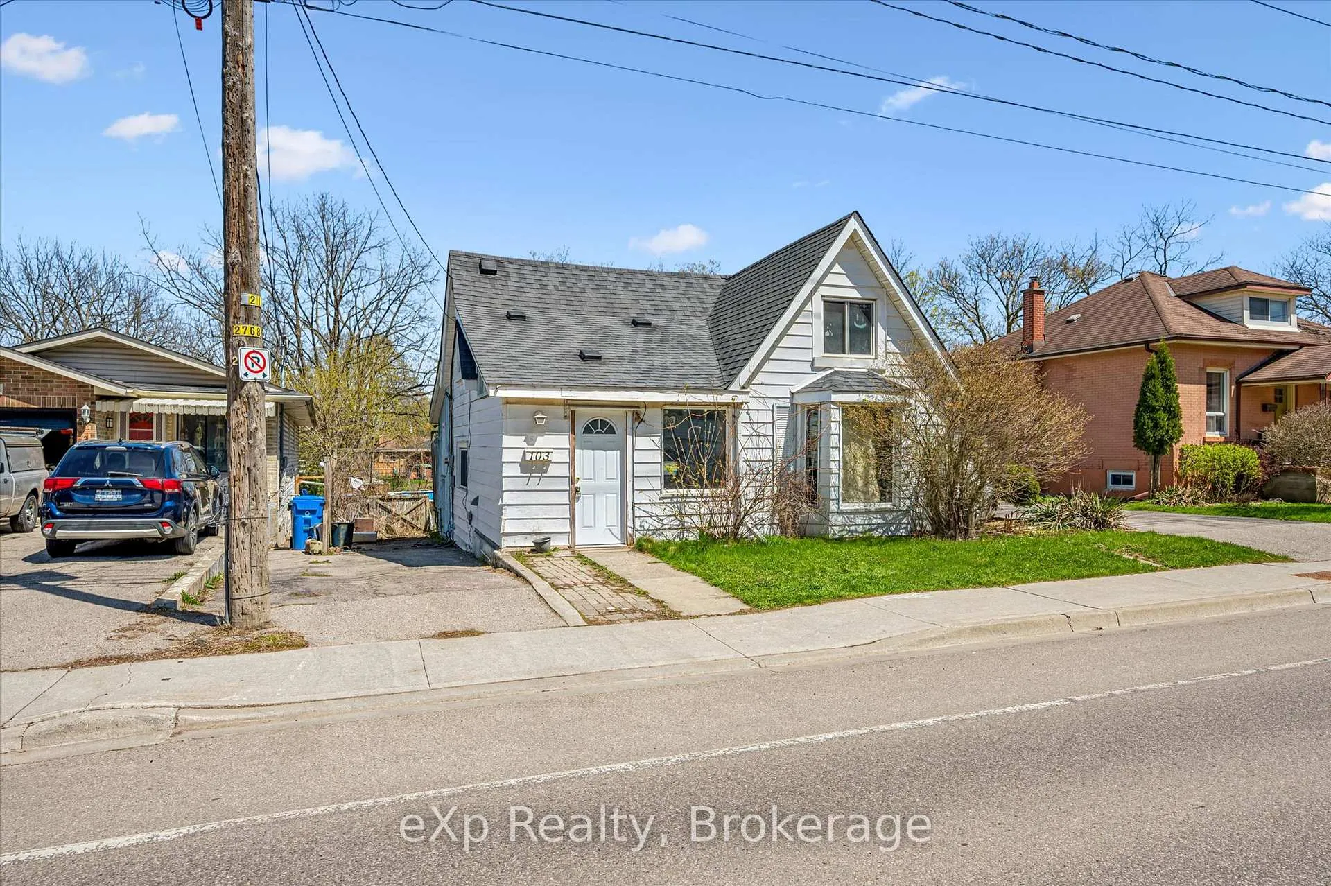 Photo 2 of 103 Stevenson Street N, Guelph, St. George's — HOMEH