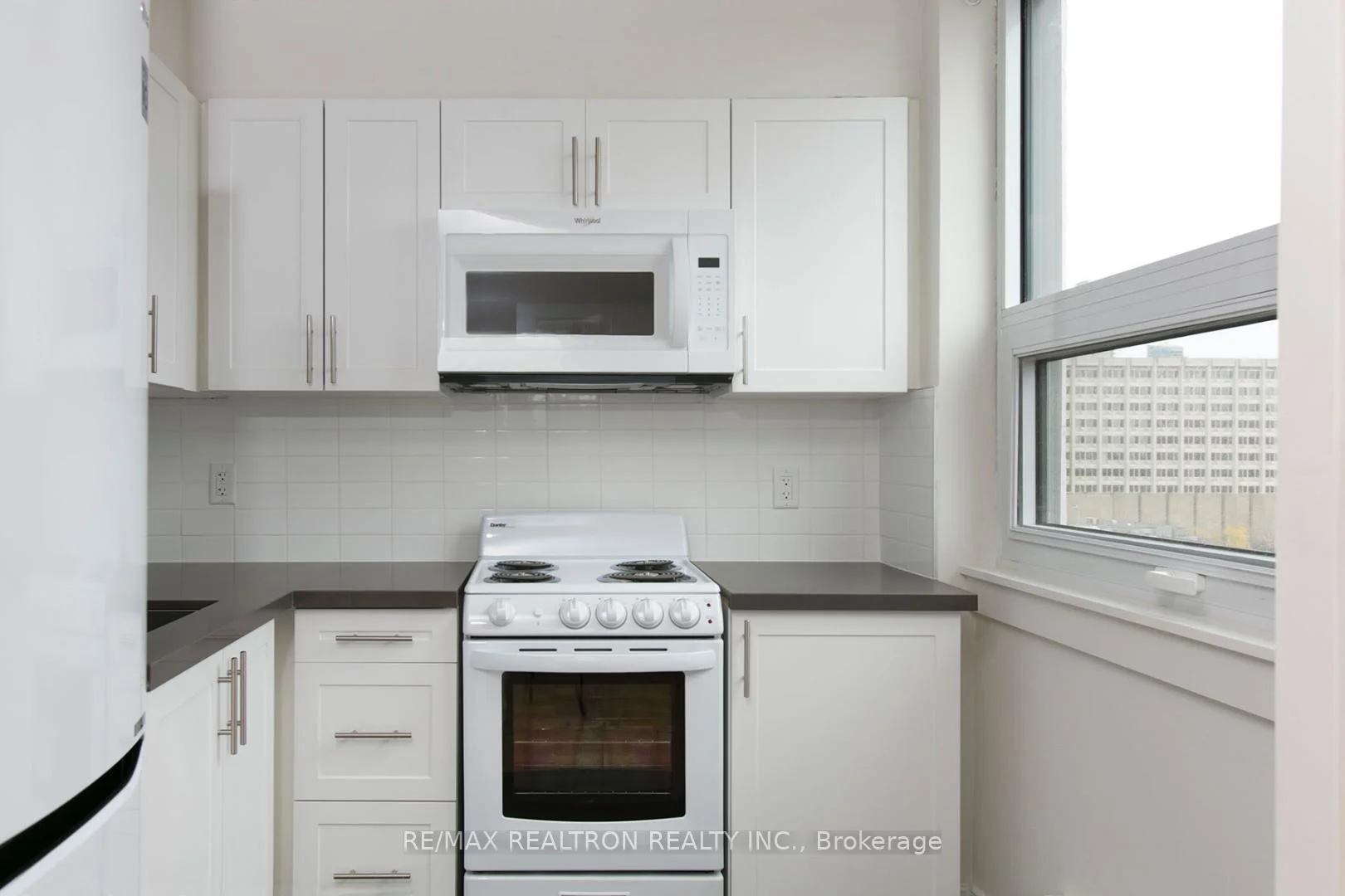 Photo 28 of Unit 904, 485 Huron Street, Toronto, The Annex — HOMEH