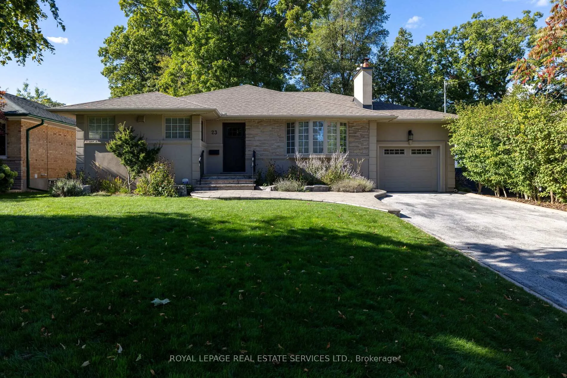 Front of 23 Glenmanor Drive