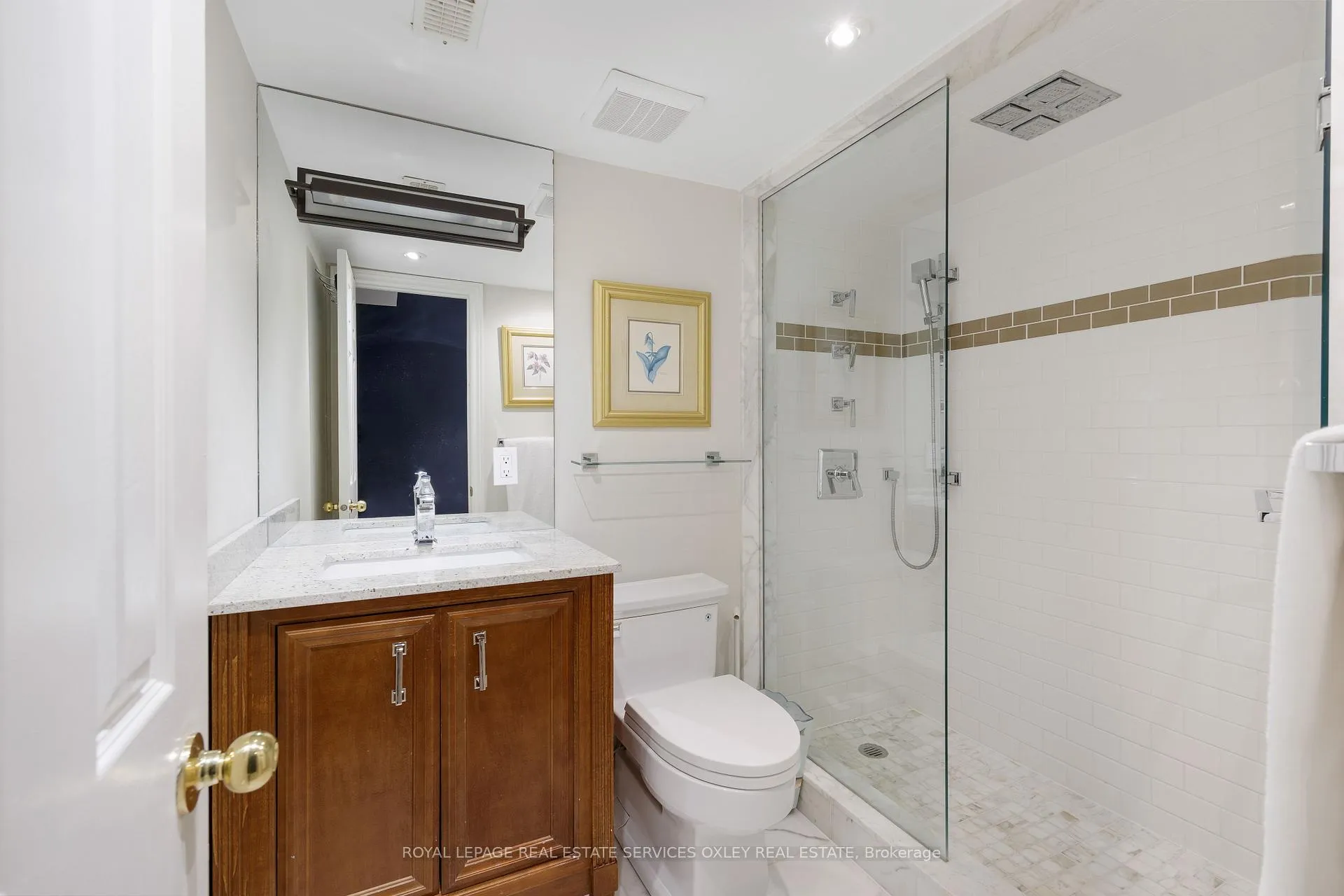 Photo 33 of 184 Bedford Road, Toronto, The Annex — HOMEH