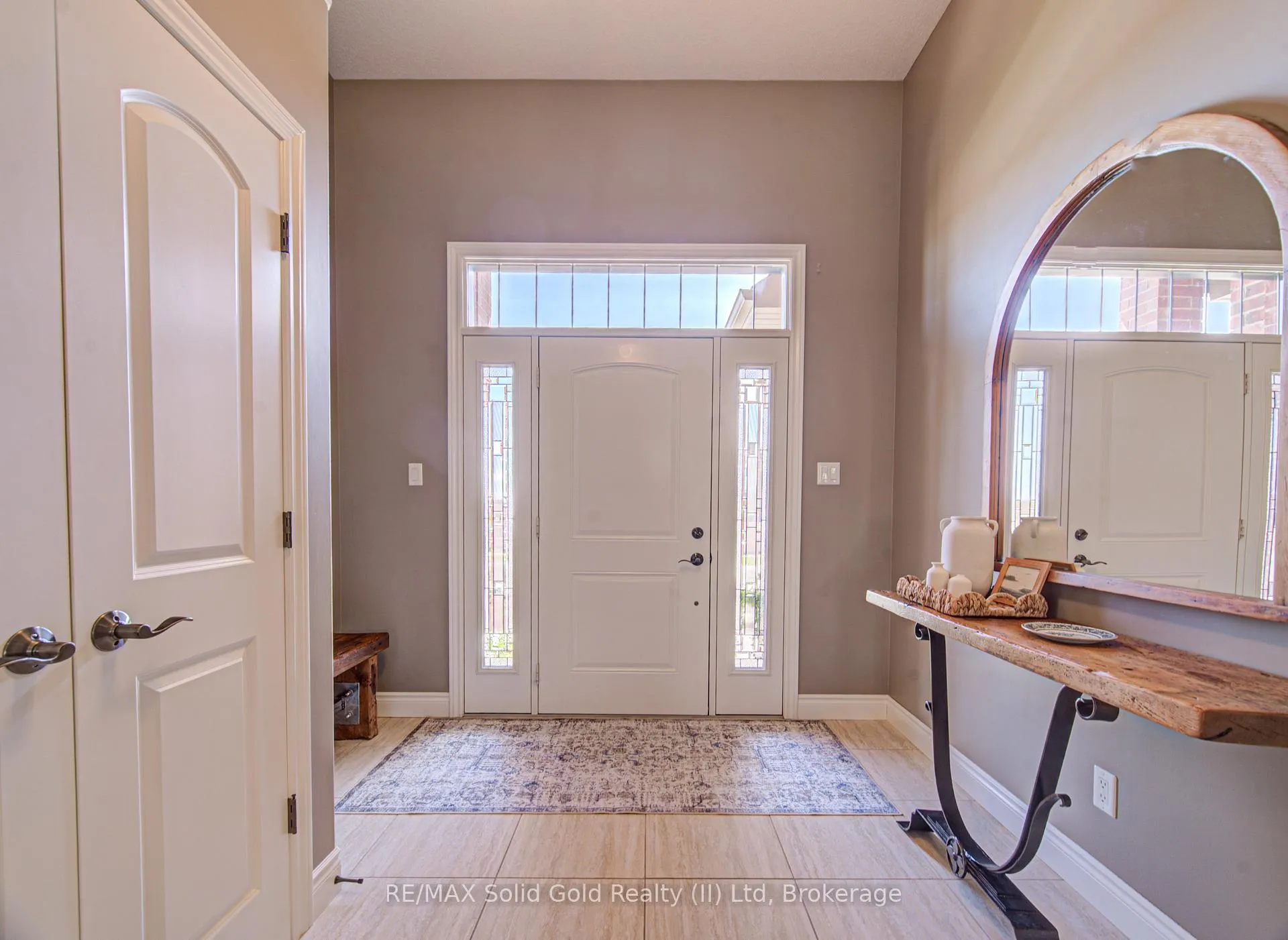 Photo 5 of 11 Gerber Meadows Drive, Wellesley — HOMEH