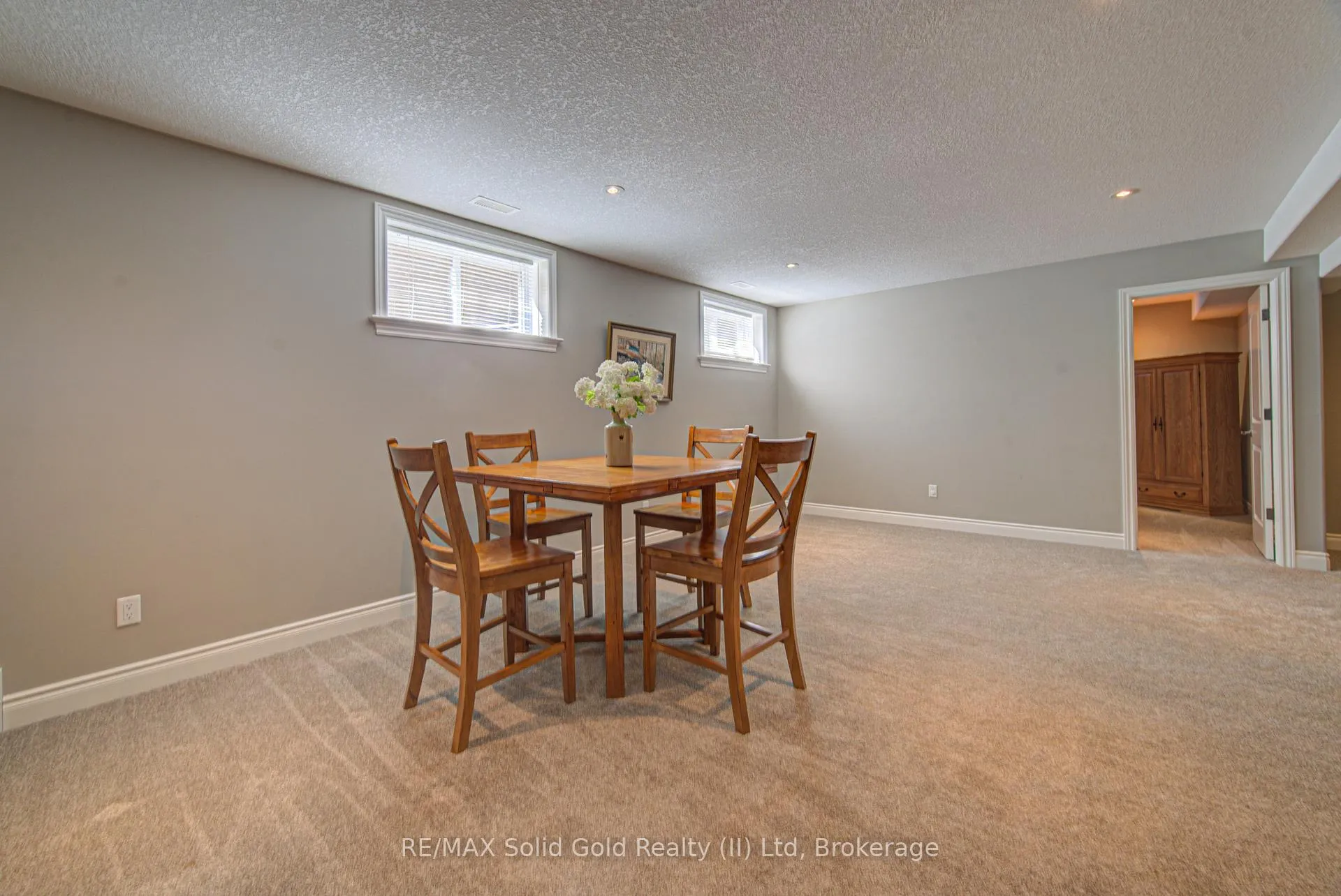 Photo 29 of 11 Gerber Meadows Drive, Wellesley — HOMEH