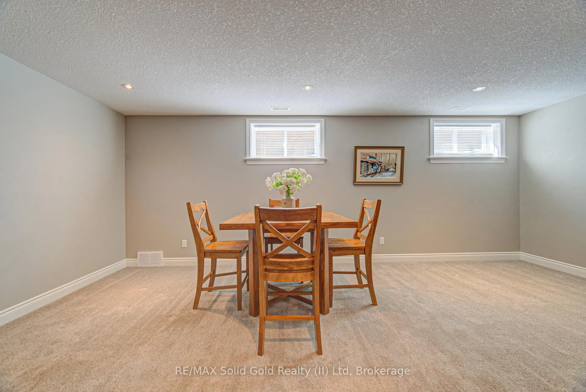 Photo 30 of 11 Gerber Meadows Drive, Wellesley — HOMEH