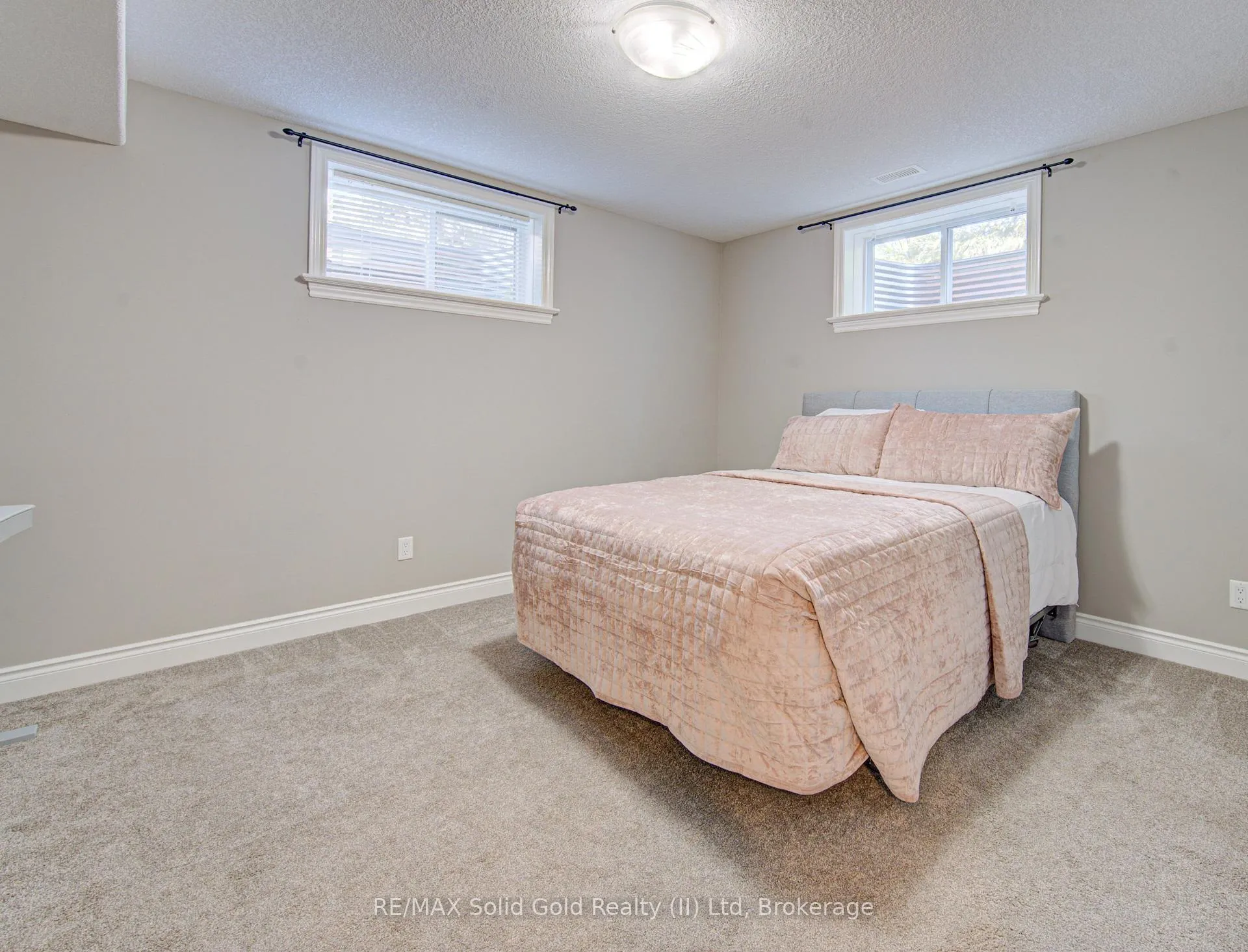 Photo 37 of 11 Gerber Meadows Drive, Wellesley — HOMEH