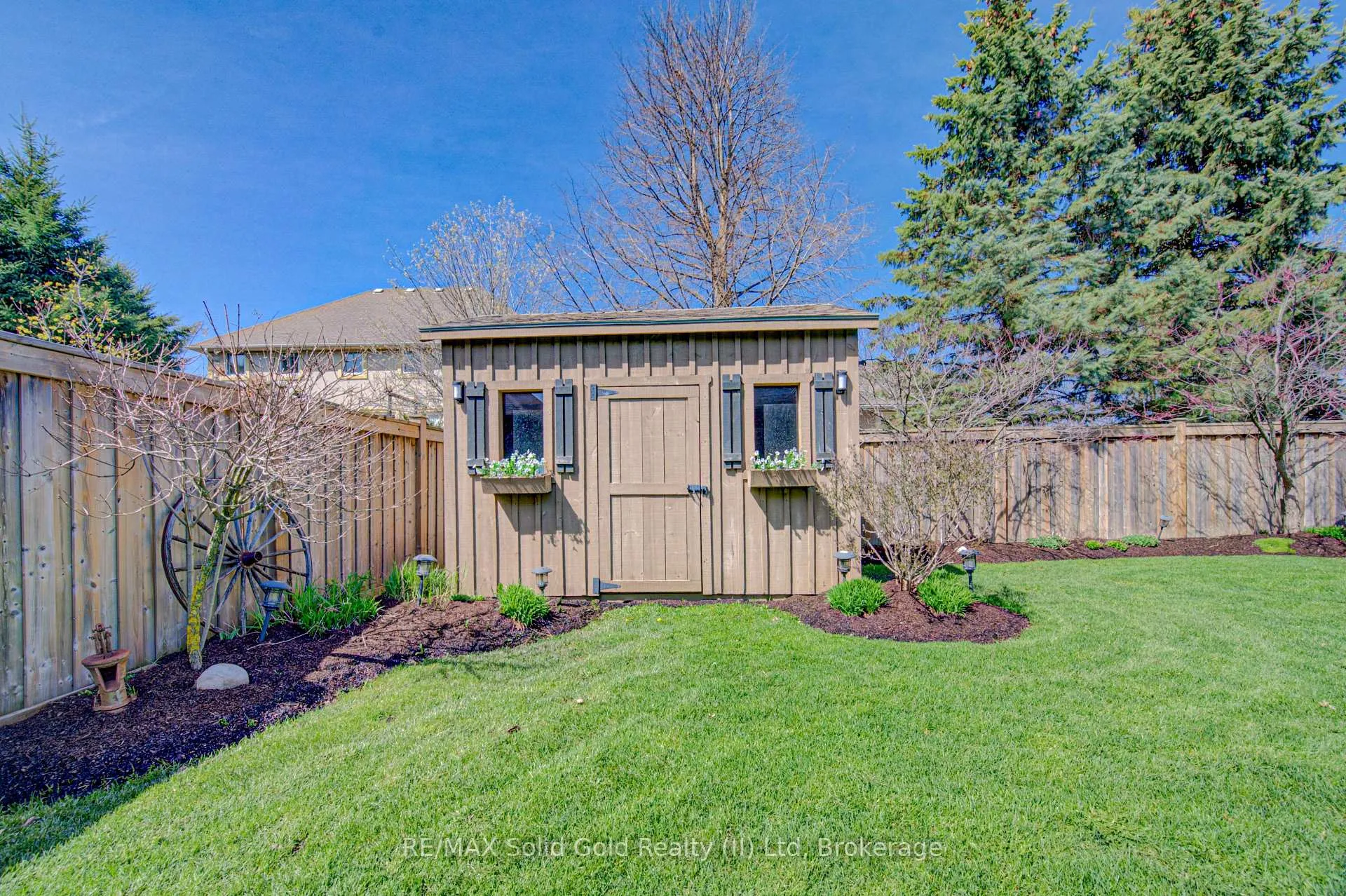 Photo 40 of 11 Gerber Meadows Drive, Wellesley — HOMEH