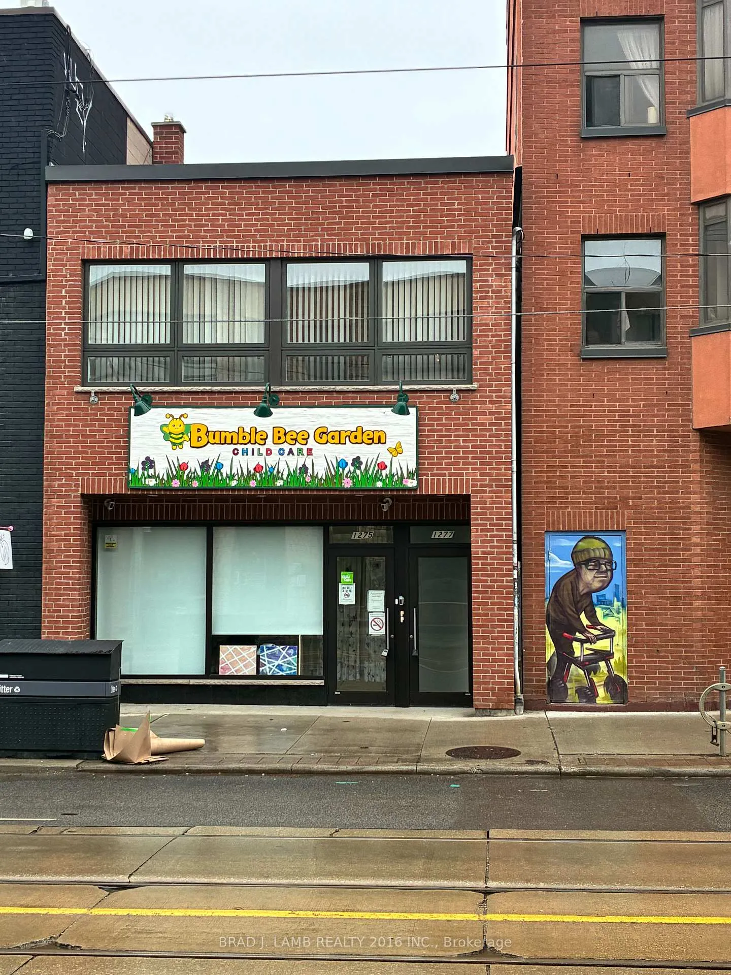 Front of Unit 1, 1277 Dundas Street W