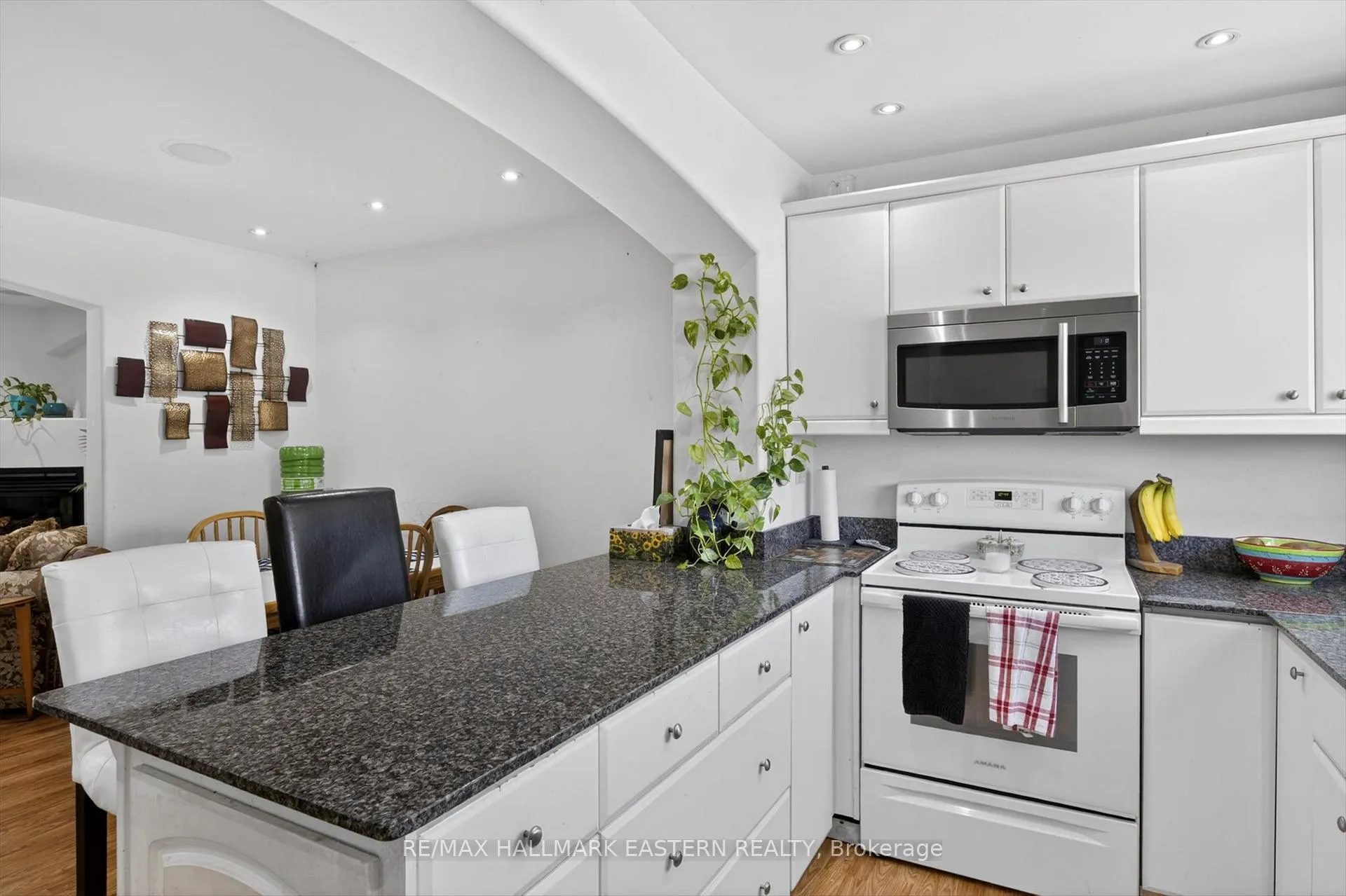 Photo 8 of Unit #33, 996 Sydenham Road, Peterborough, Ashburnham Ward 4 — HOMEH