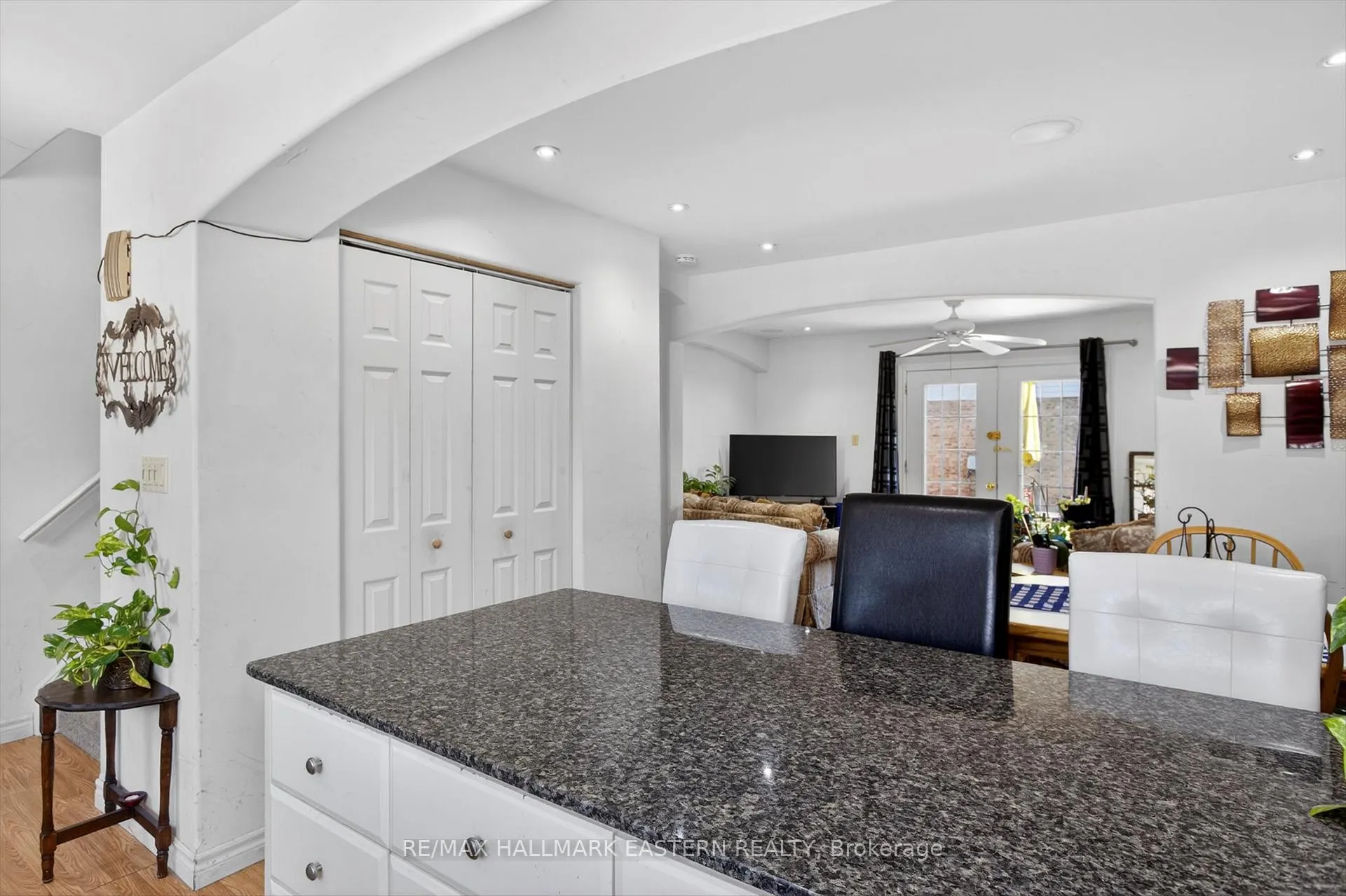 Photo 9 of Unit #33, 996 Sydenham Road, Peterborough, Ashburnham Ward 4 — HOMEH