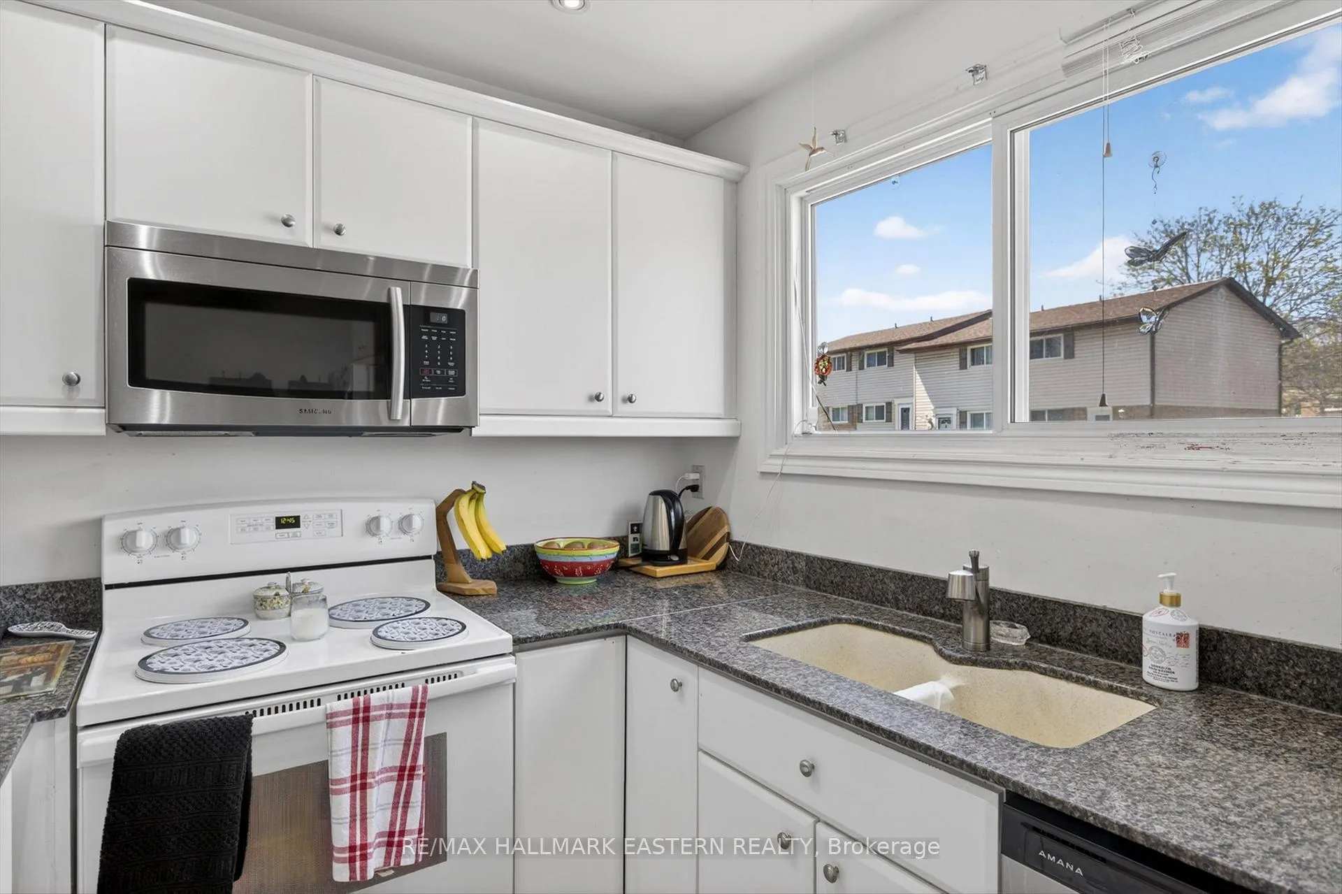 Photo 11 of Unit #33, 996 Sydenham Road, Peterborough, Ashburnham Ward 4 — HOMEH