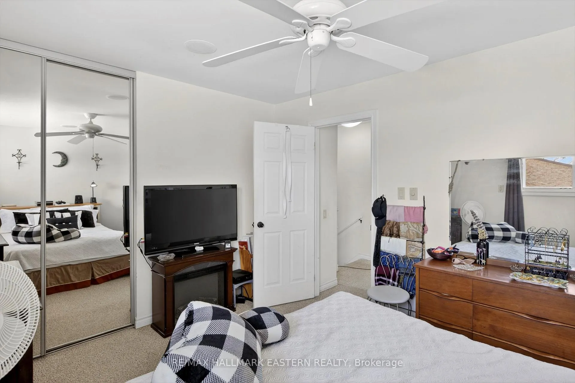 Photo 19 of Unit #33, 996 Sydenham Road, Peterborough, Ashburnham Ward 4 — HOMEH