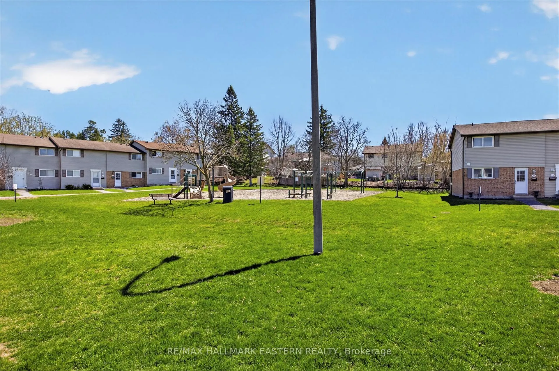 Photo 34 of Unit #33, 996 Sydenham Road, Peterborough, Ashburnham Ward 4 — HOMEH