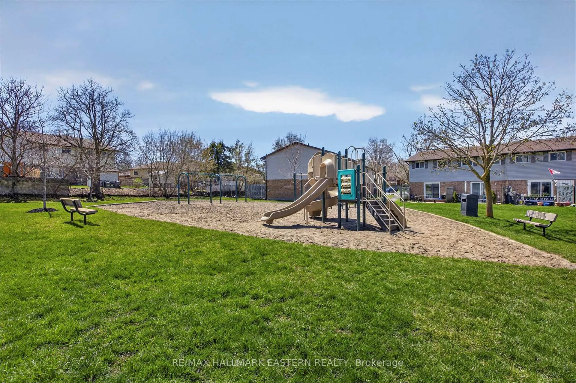 Photo 37 of Unit #33, 996 Sydenham Road, Peterborough, Ashburnham Ward 4 — HOMEH
