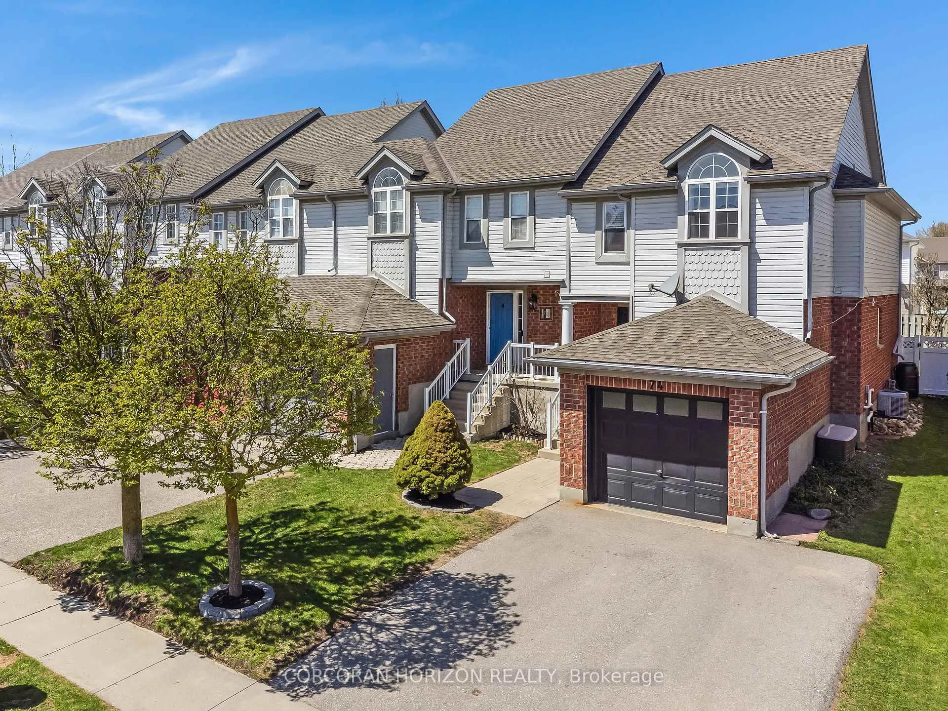 Photo 2 of 74 Elma Place, Cambridge — HOMEH