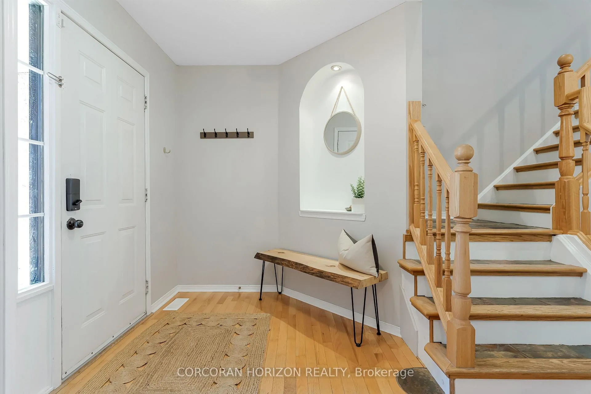 Photo 5 of 74 Elma Place, Cambridge — HOMEH