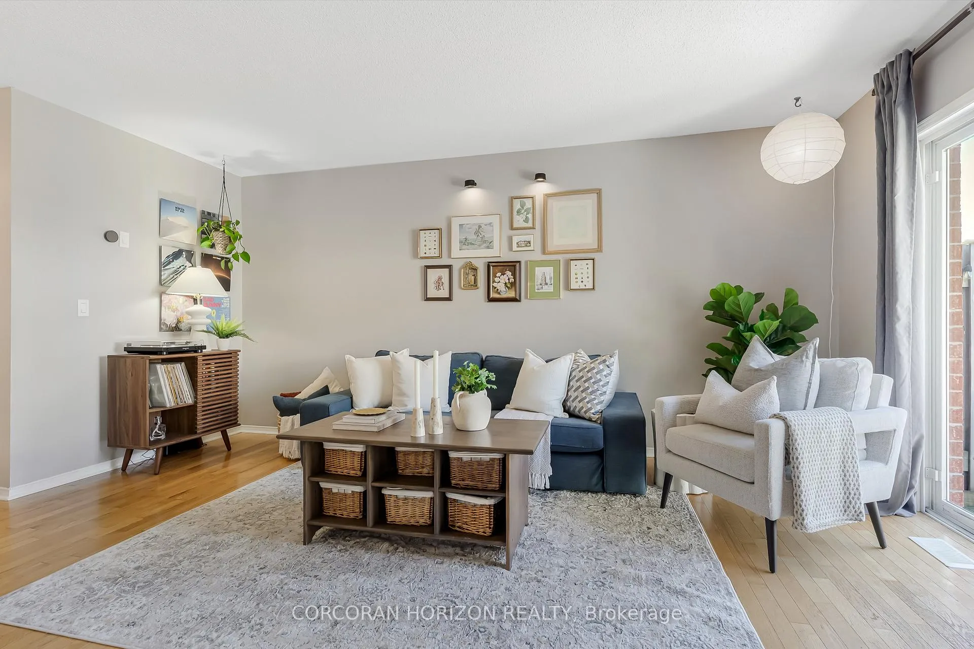 Photo 10 of 74 Elma Place, Cambridge — HOMEH
