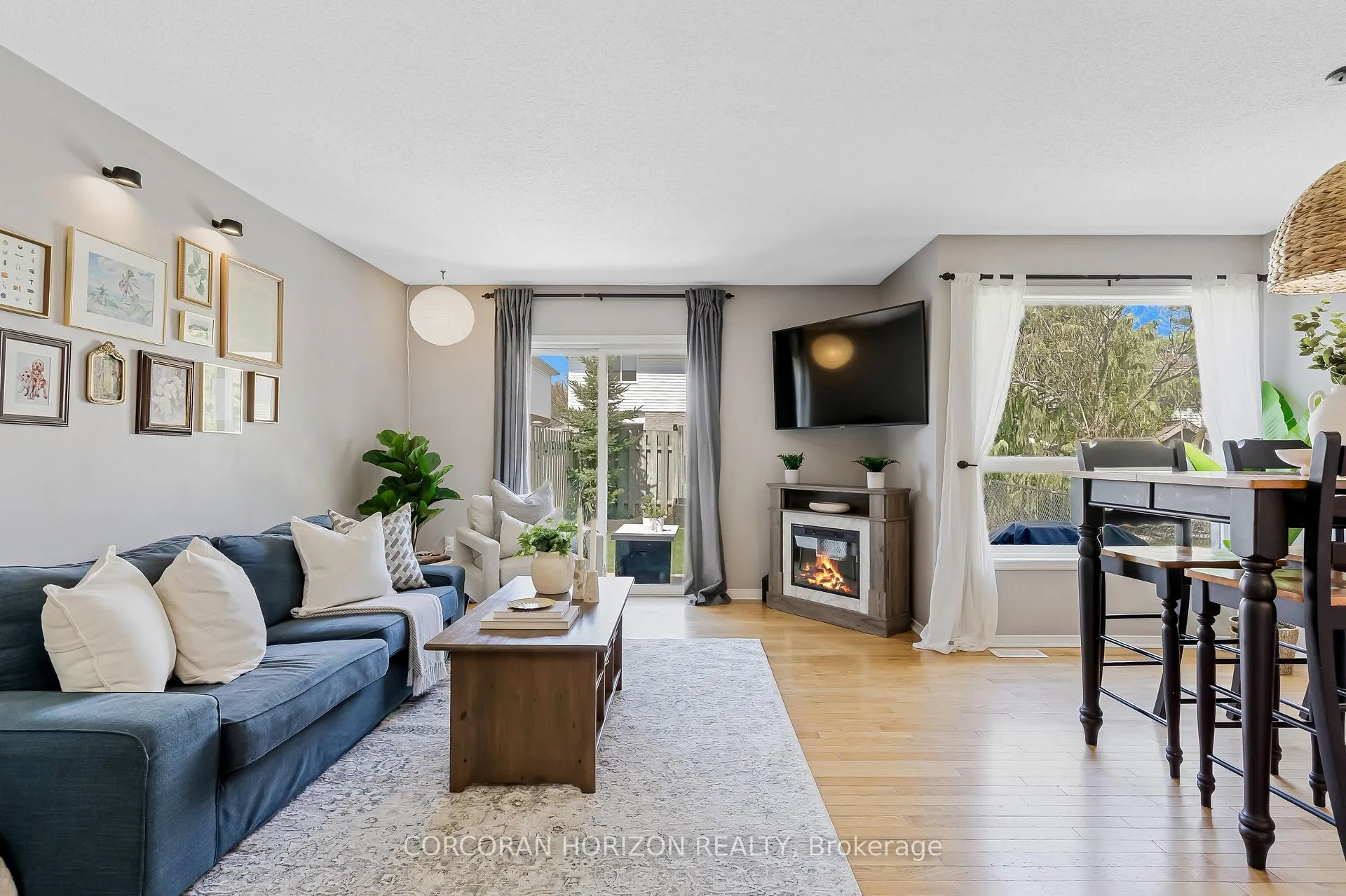 Photo 11 of 74 Elma Place, Cambridge — HOMEH