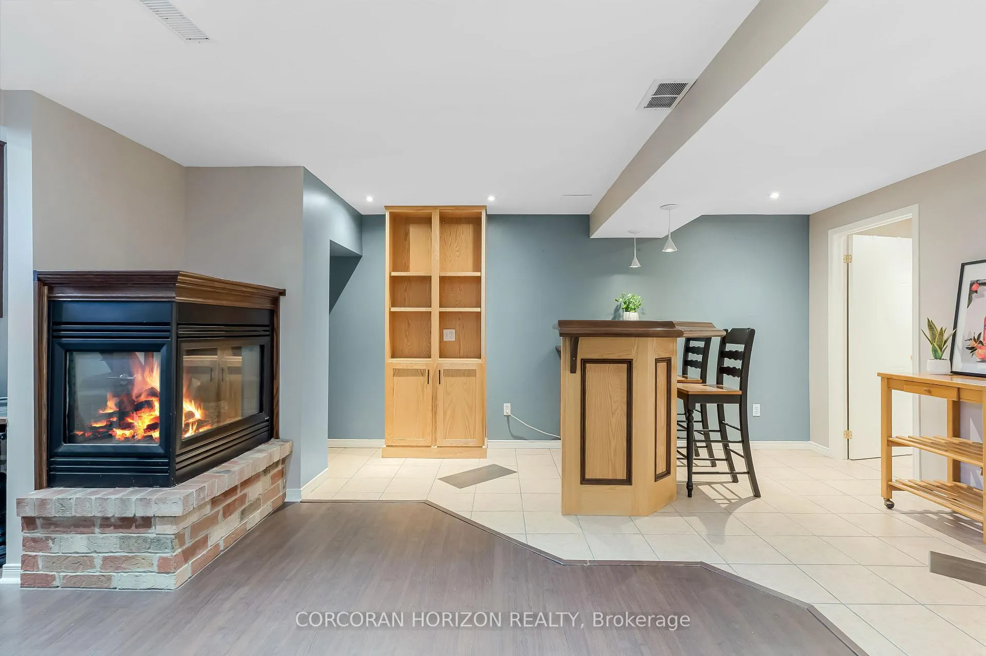 Photo 32 of 74 Elma Place, Cambridge — HOMEH