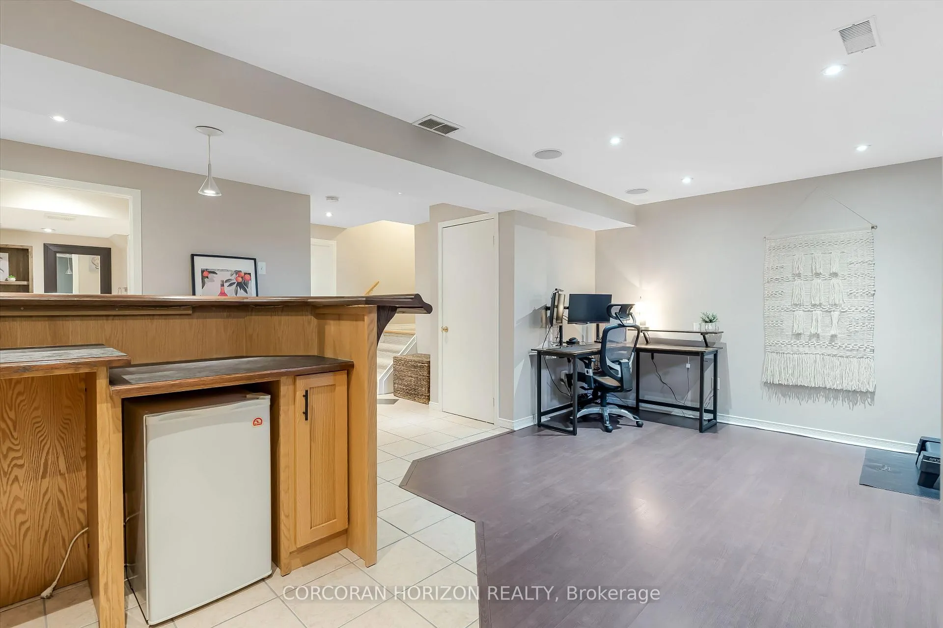 Photo 34 of 74 Elma Place, Cambridge — HOMEH