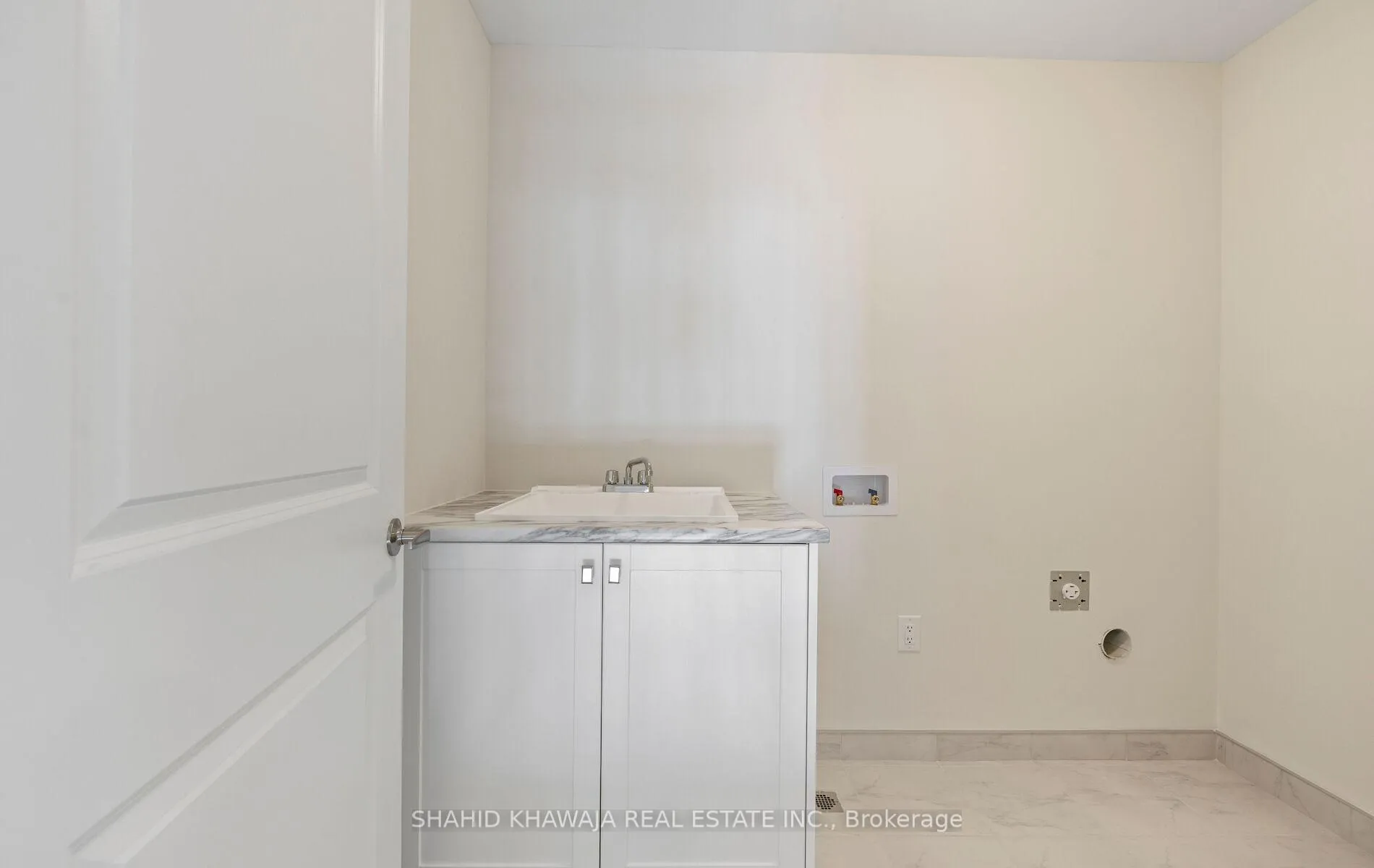 Photo 37 of 1109 Dent Terrace, Milton, Bowes — HOMEH