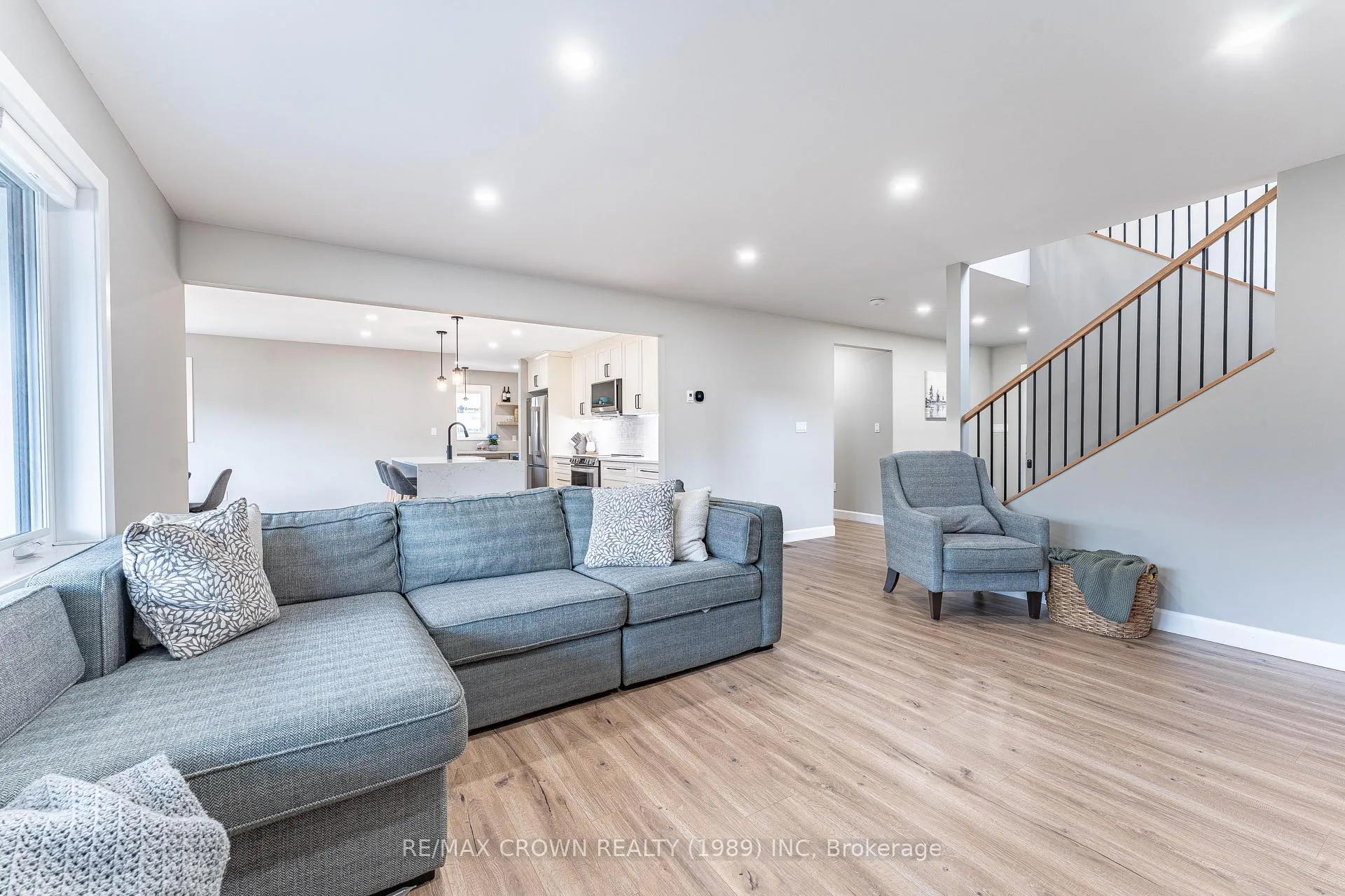 Photo 5 of 121 Golf Course Road, Callander — HOMEH