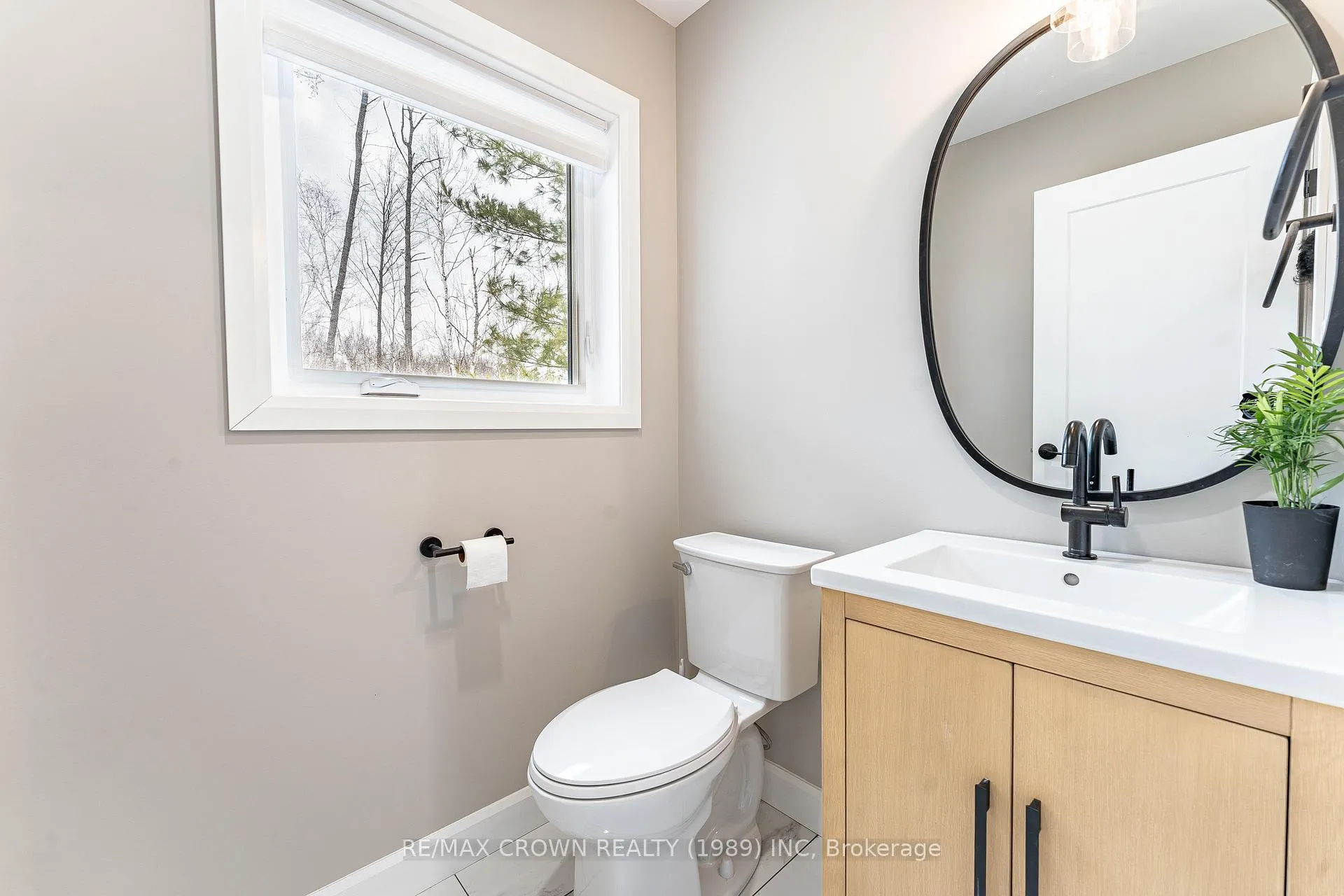 Photo 41 of 121 Golf Course Road, Callander — HOMEH