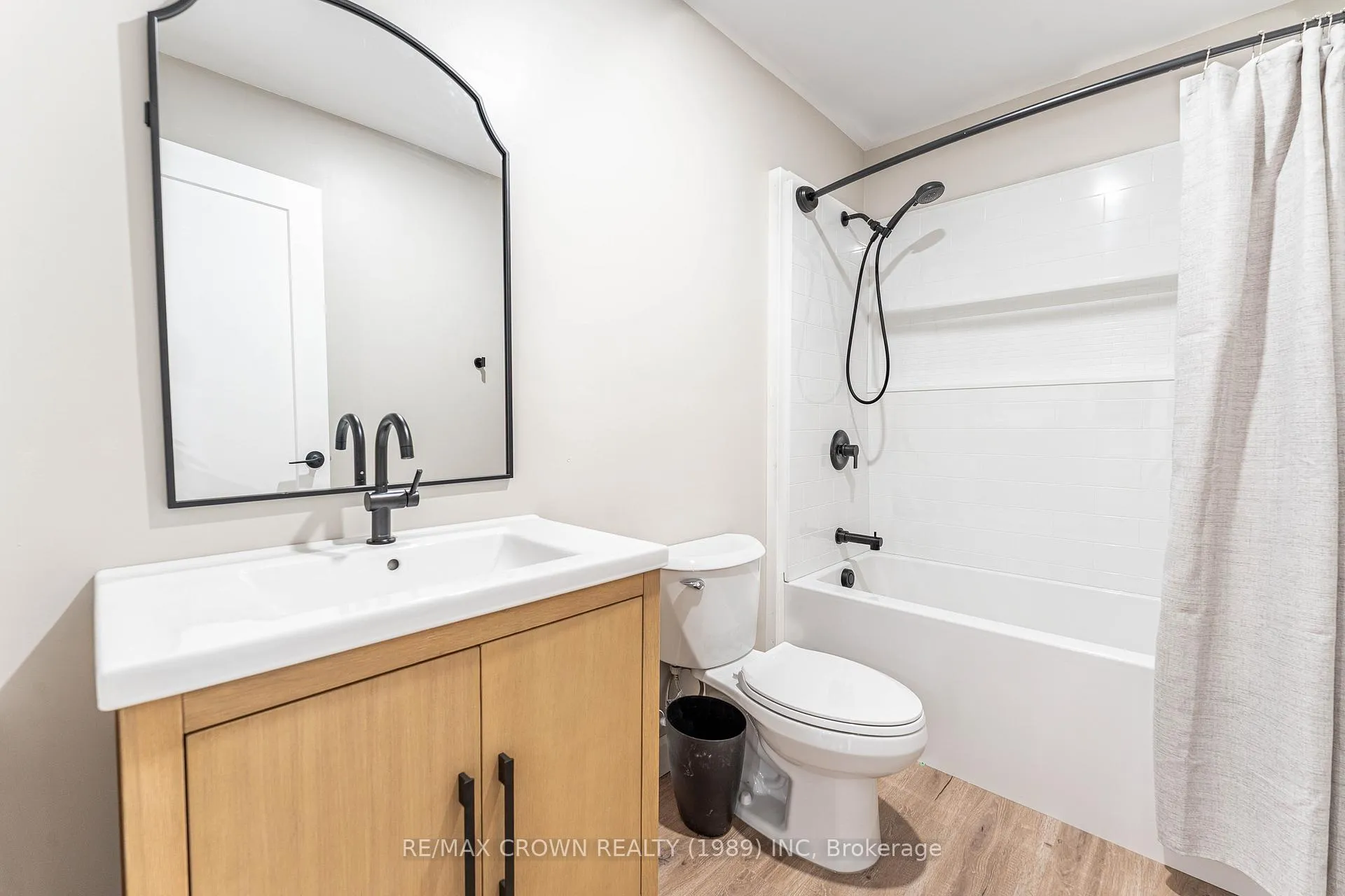 Photo 42 of 121 Golf Course Road, Callander — HOMEH