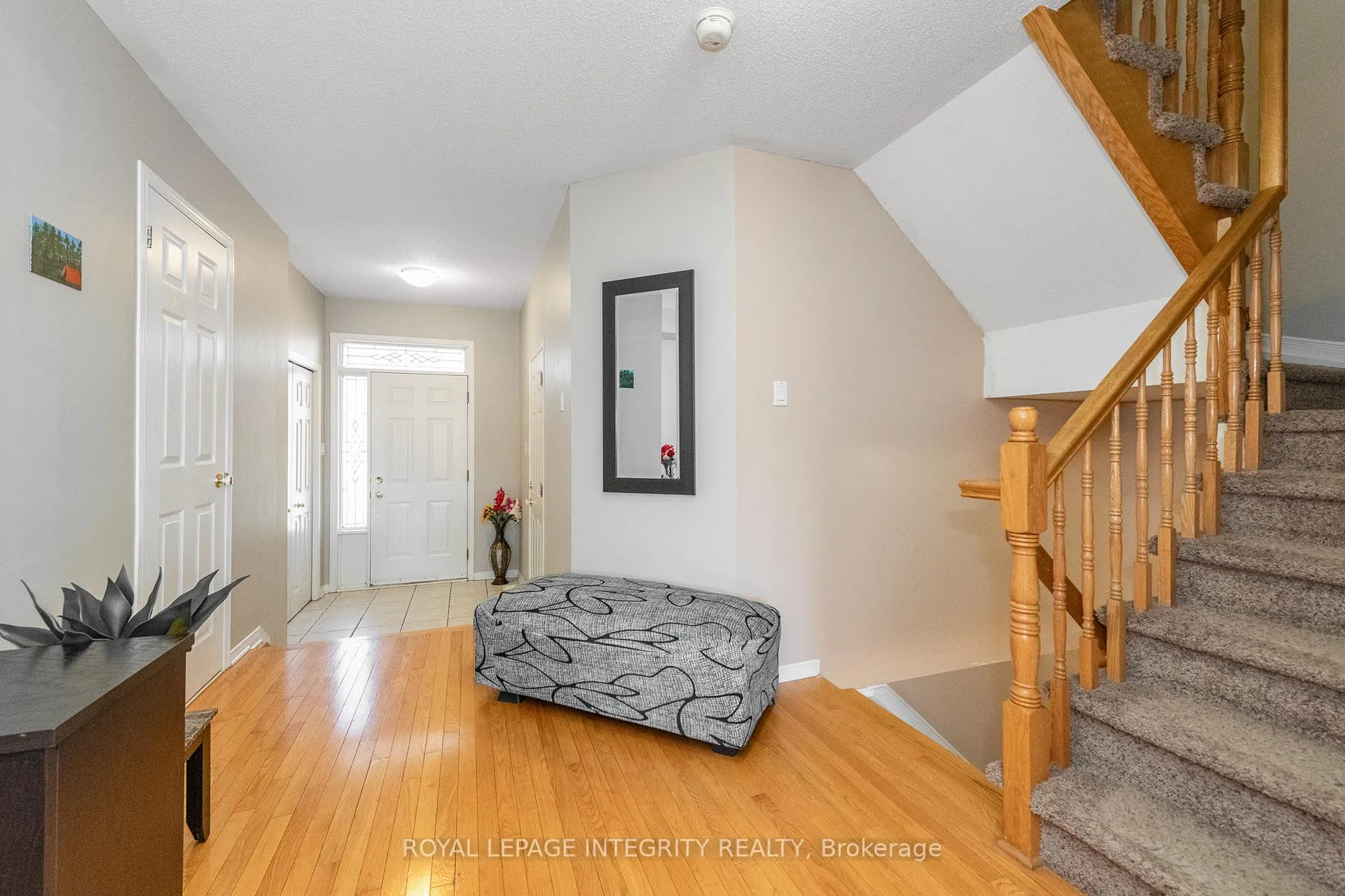 Photo 7 of 915 Schooner Crescent, Ottawa, Riverside South/Gloucester Glen — HOMEH