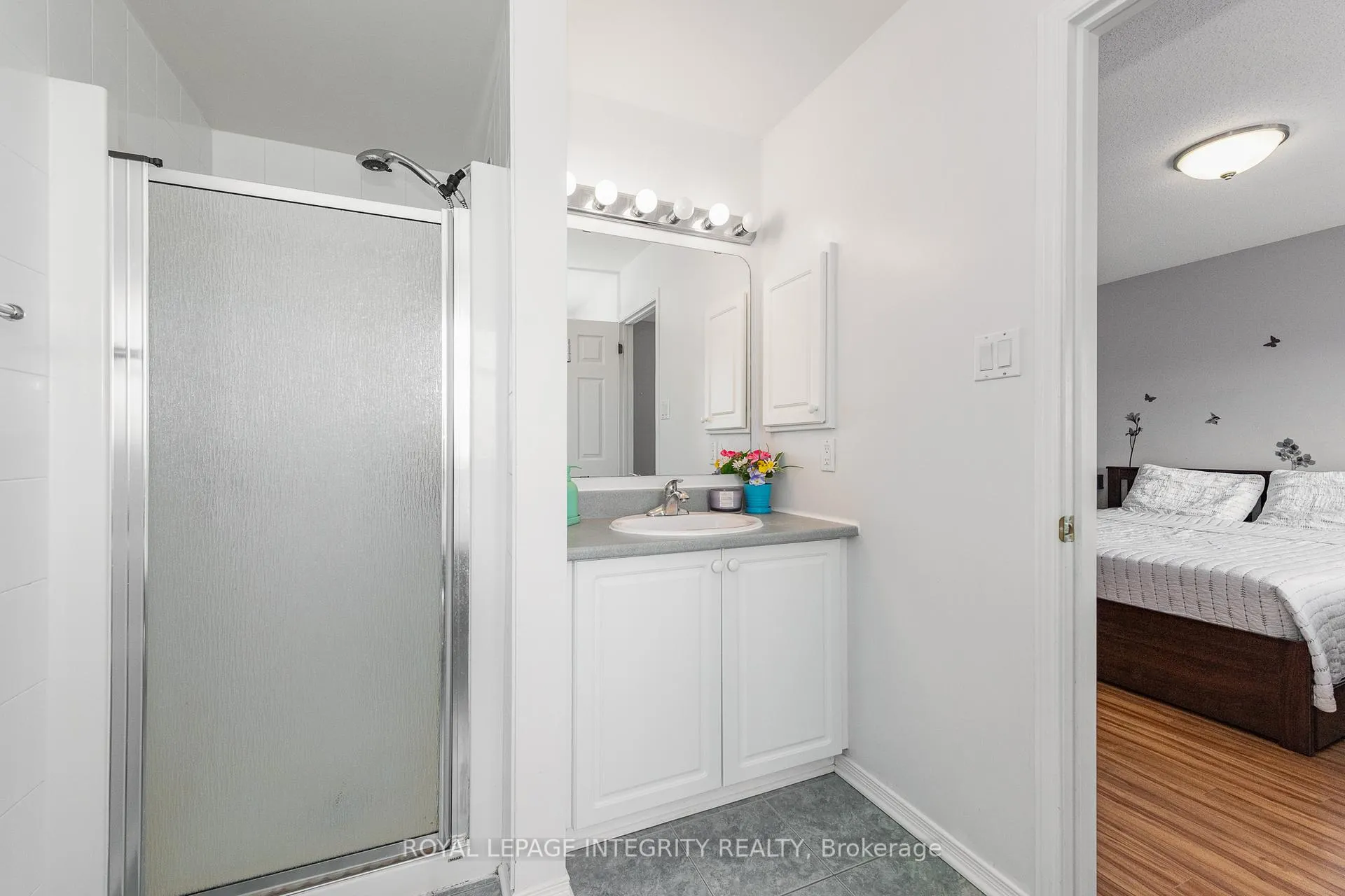 Photo 30 of 915 Schooner Crescent, Ottawa, Riverside South/Gloucester Glen — HOMEH