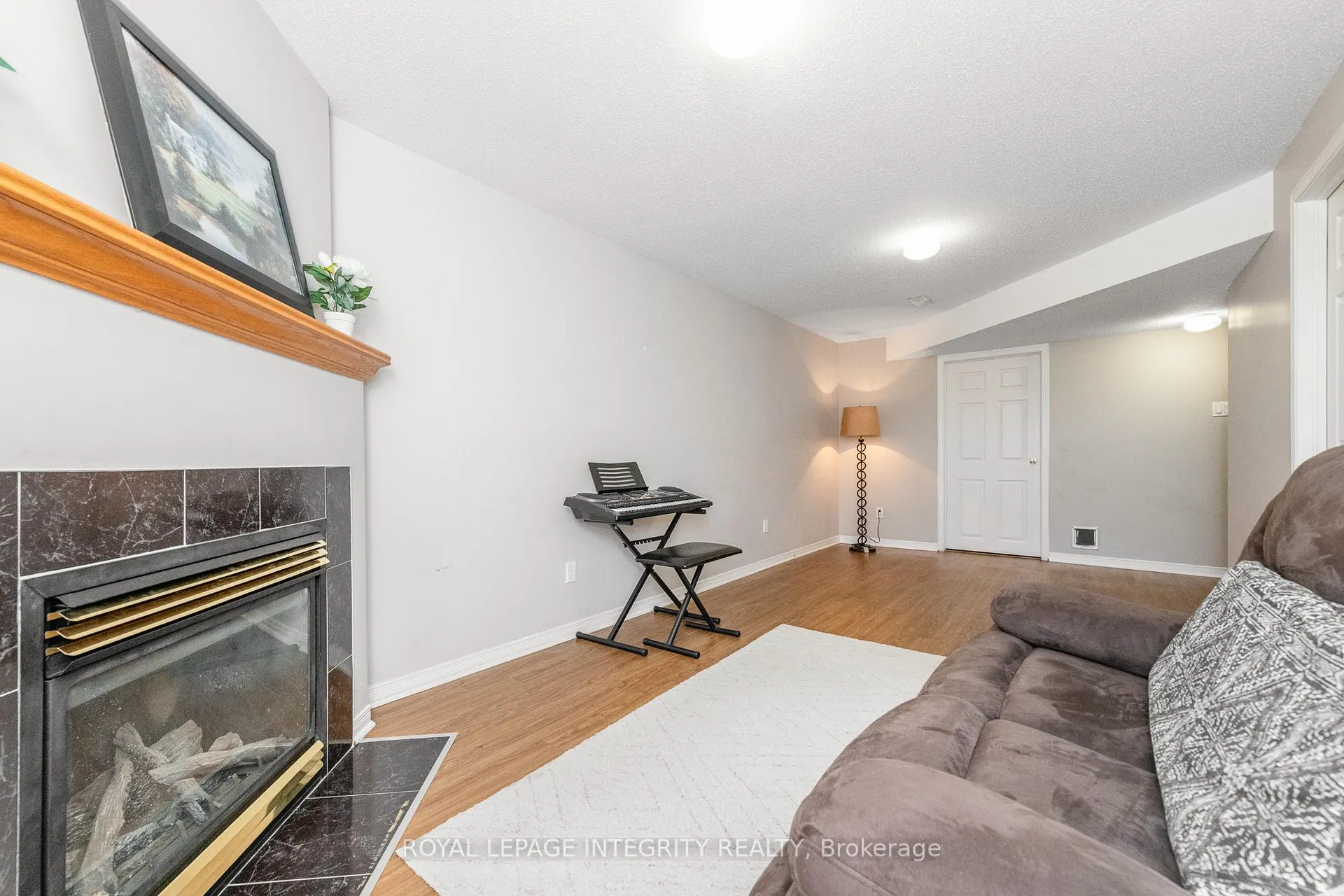 Photo 42 of 915 Schooner Crescent, Ottawa, Riverside South/Gloucester Glen — HOMEH