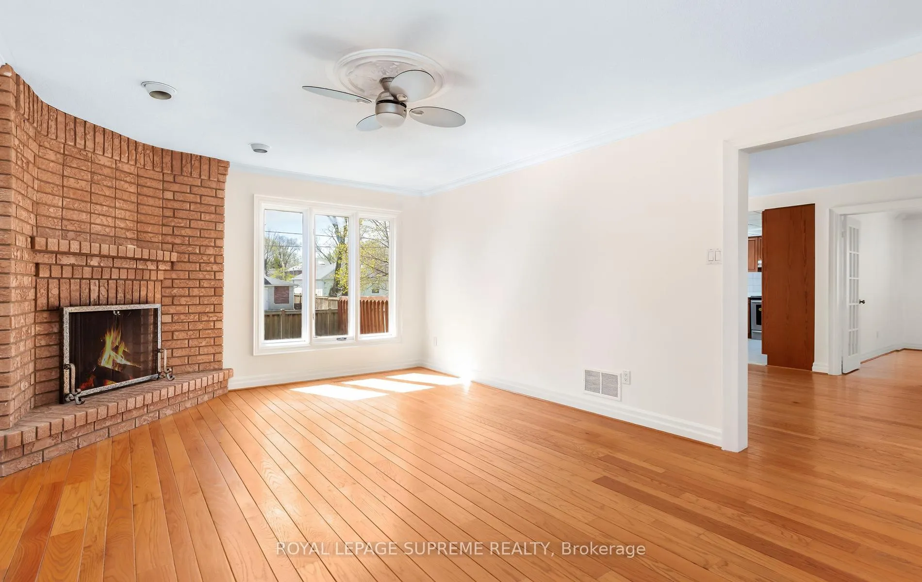 Photo 10 of 31 Donalbert Road, Etobicoke, Islington-City Centre West — HOMEH