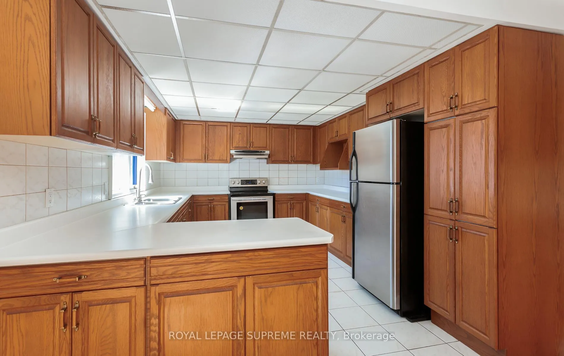 Photo 14 of 31 Donalbert Road, Etobicoke, Islington-City Centre West — HOMEH