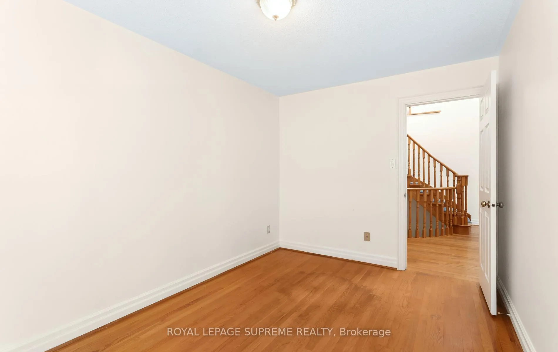 Photo 17 of 31 Donalbert Road, Etobicoke, Islington-City Centre West — HOMEH